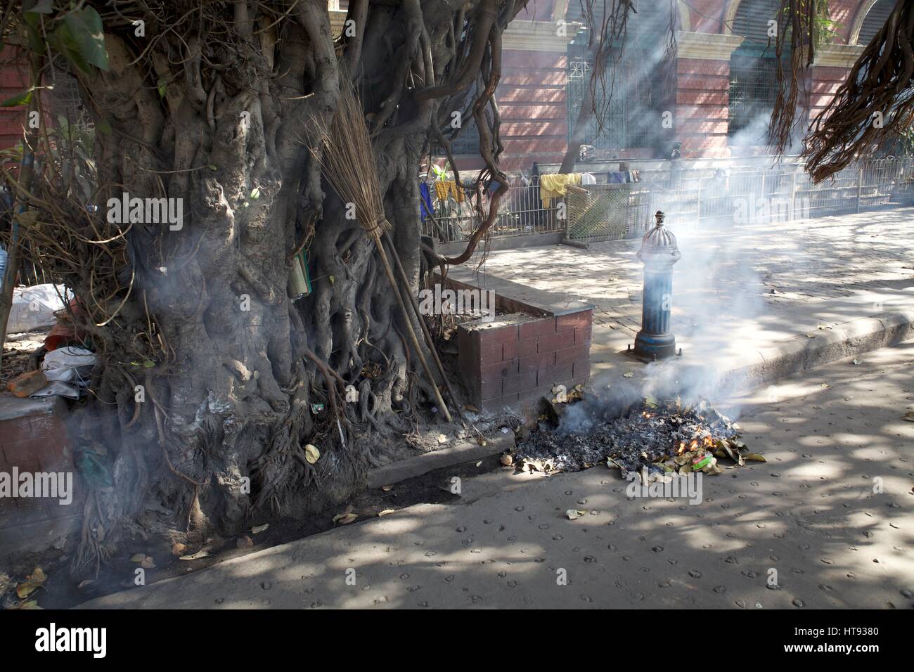 Burning garbage hires stock photography and images Alamy