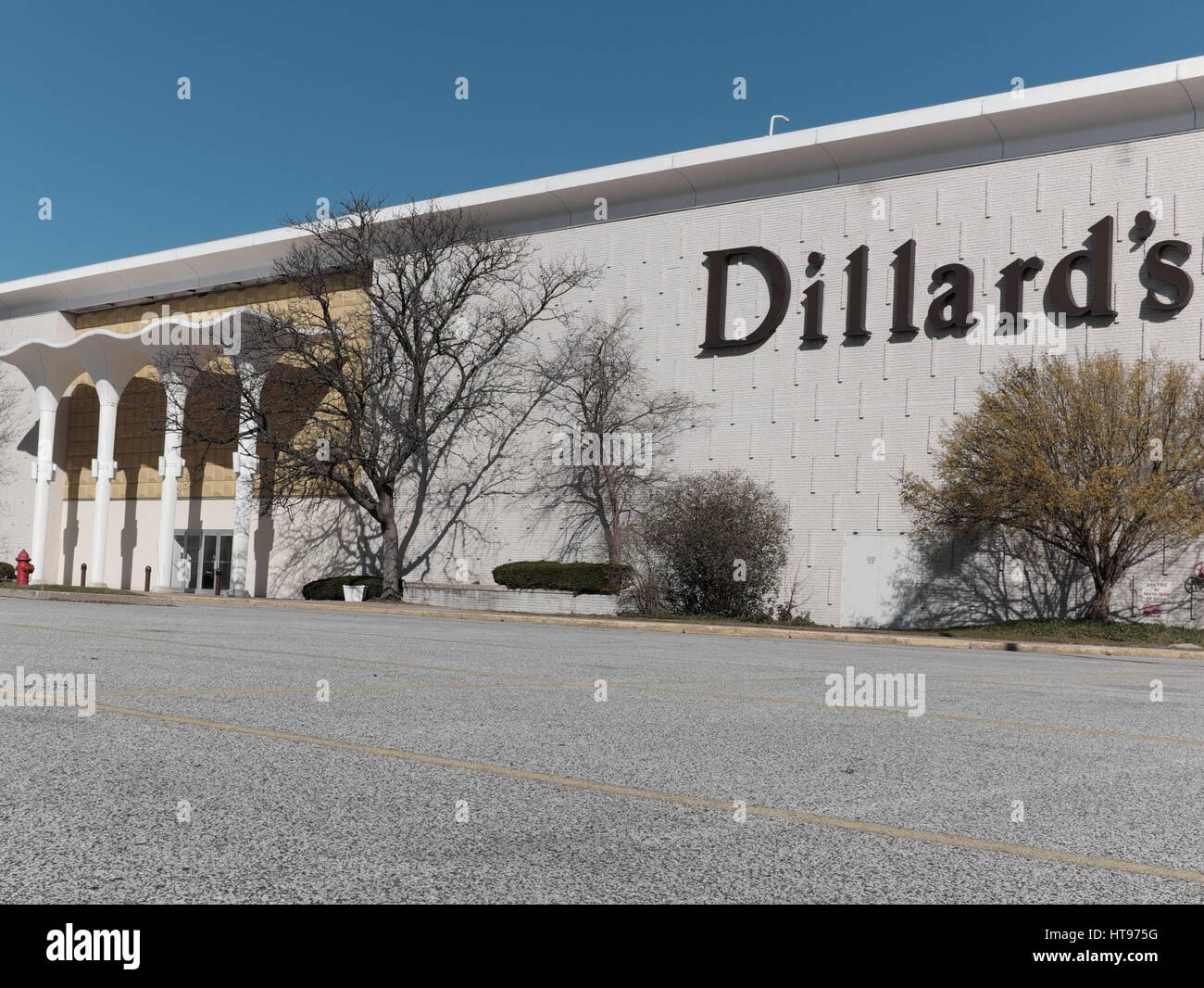 Dillard's department store at Great Lakes Mall, Mentor, Ohio, USA Stock