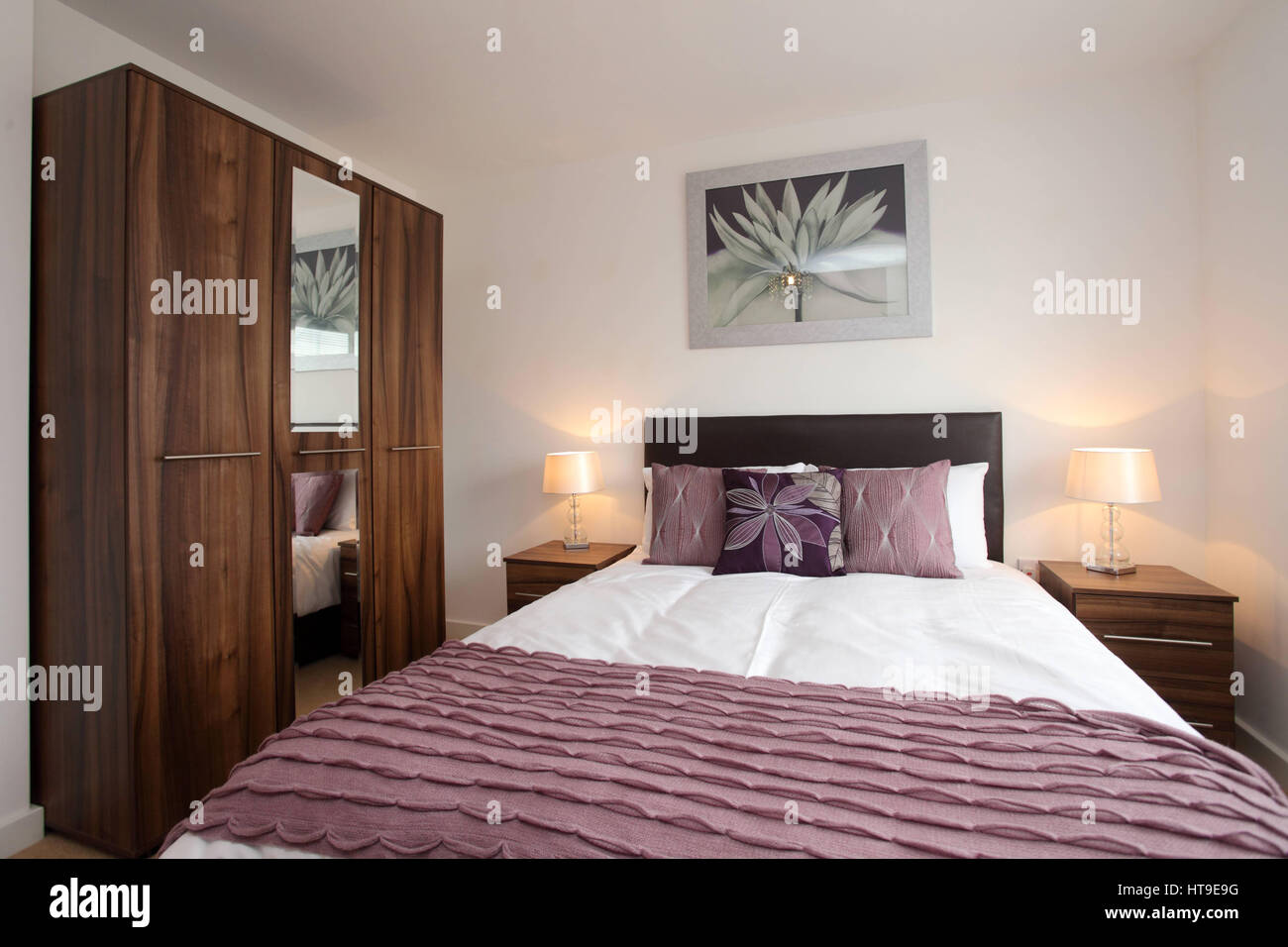 Home Interior Bedroom Pink White Colours Pink Throw