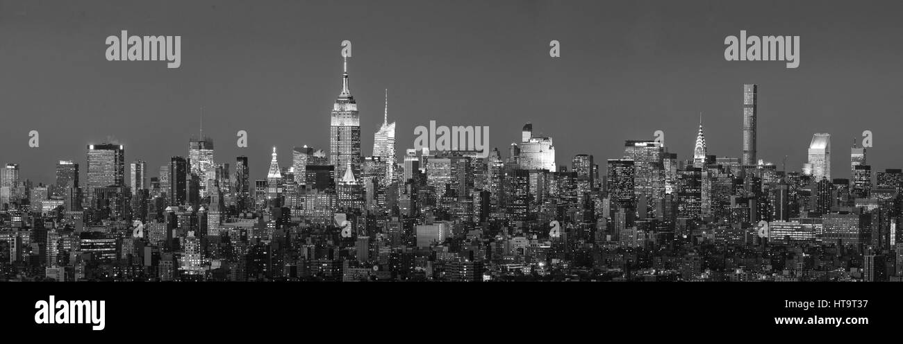 USA, New York City, Manhattan Skyline from Brooklyn Stock Photo