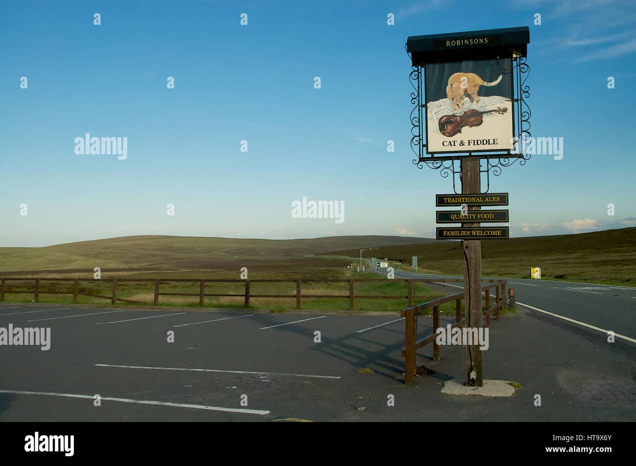 The Cat & Fiddle Pub on the A537 in The Peak District National Park Stock Photo