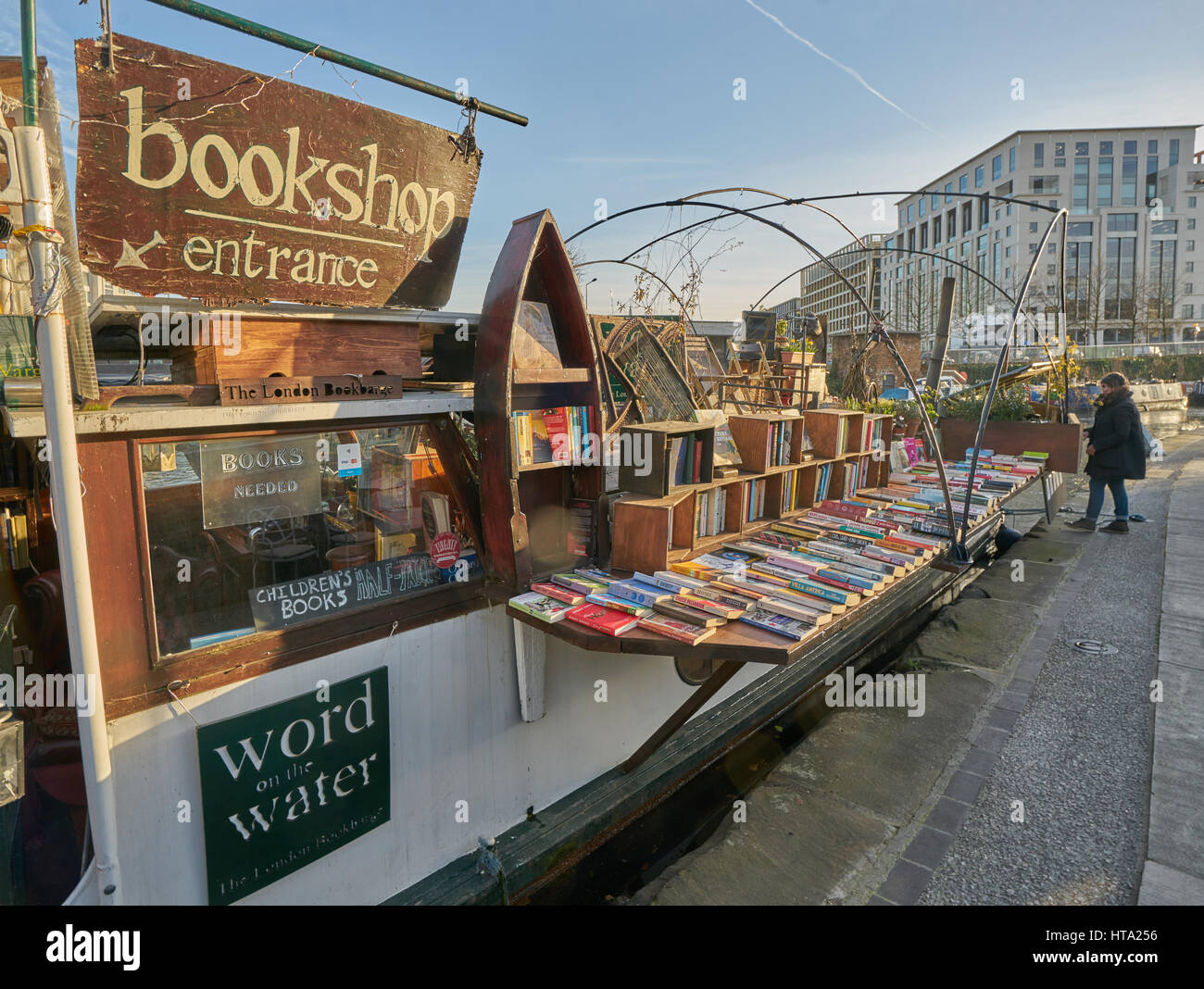 Floating hires stock photography and images Alamy