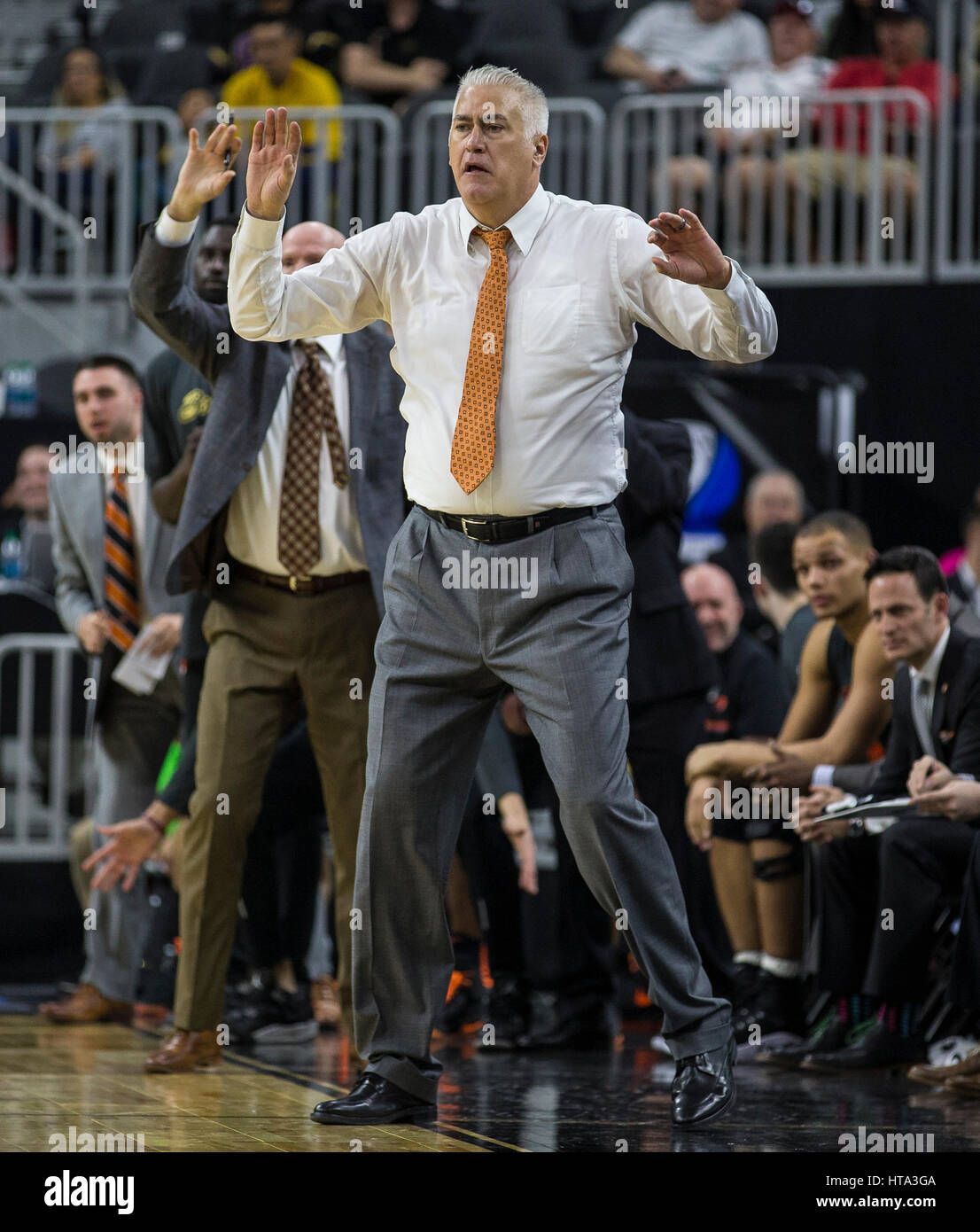 Las Vegas, NV, USA. 07th Mar, 2017. A. Oregon State head coach Wayne Tinkle during the NCAA Pac 12 Men's Basketball Tournament between California Golden Bears and Oregon State Beavers 62-67 lost Las Vegas, NV, USA. 07th Mar, 2017. A. Oregon State head coach Wayne Tinkle during the NCAA Pac 12 Men's Basketball Tournament between California Golden Bears and Oregon State Beavers 62-67 lost