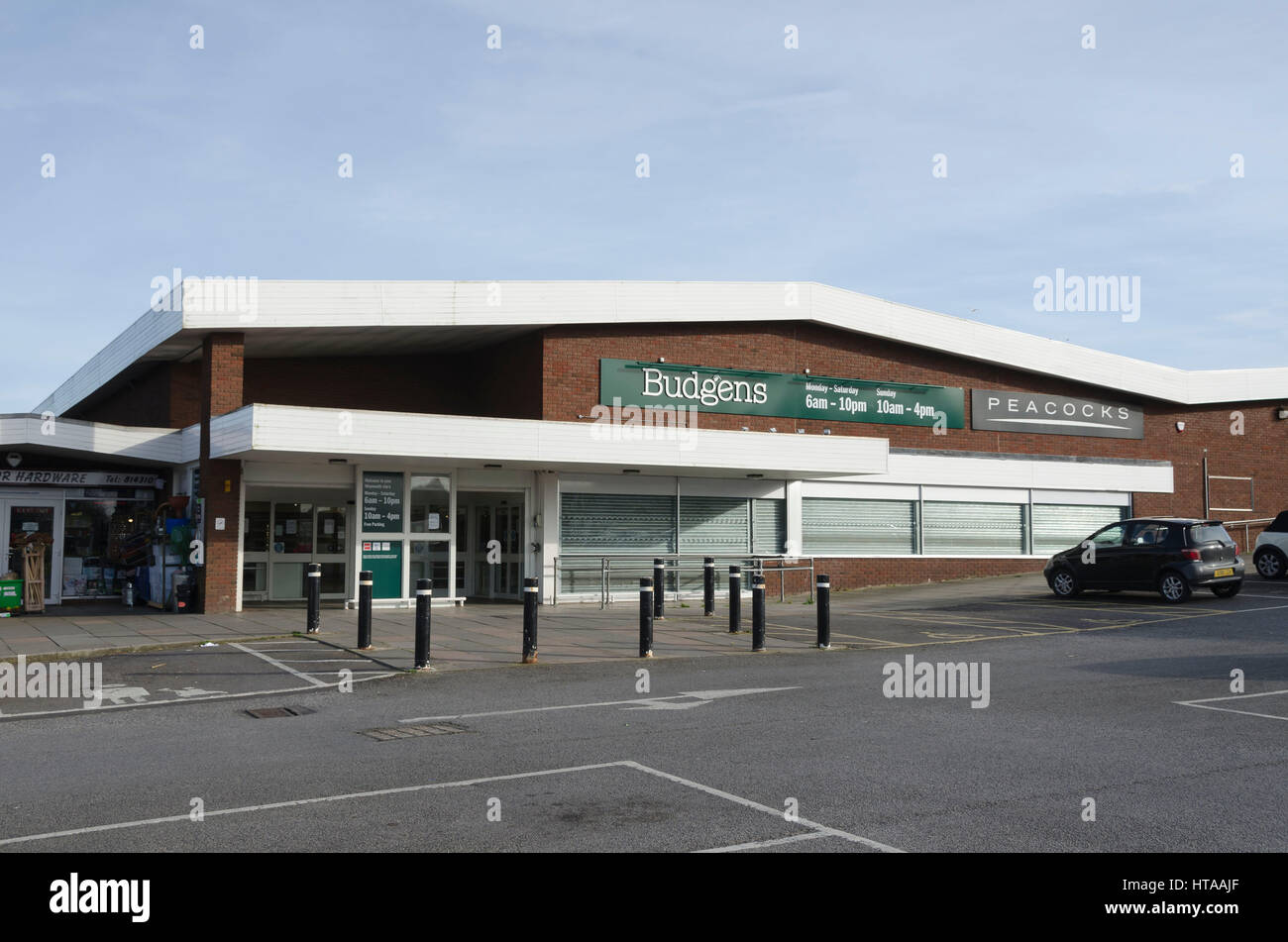 Littlemoor Shopping Centre Weymouth Dorset Uk 9th Mar 17 The Stock Photo Alamy