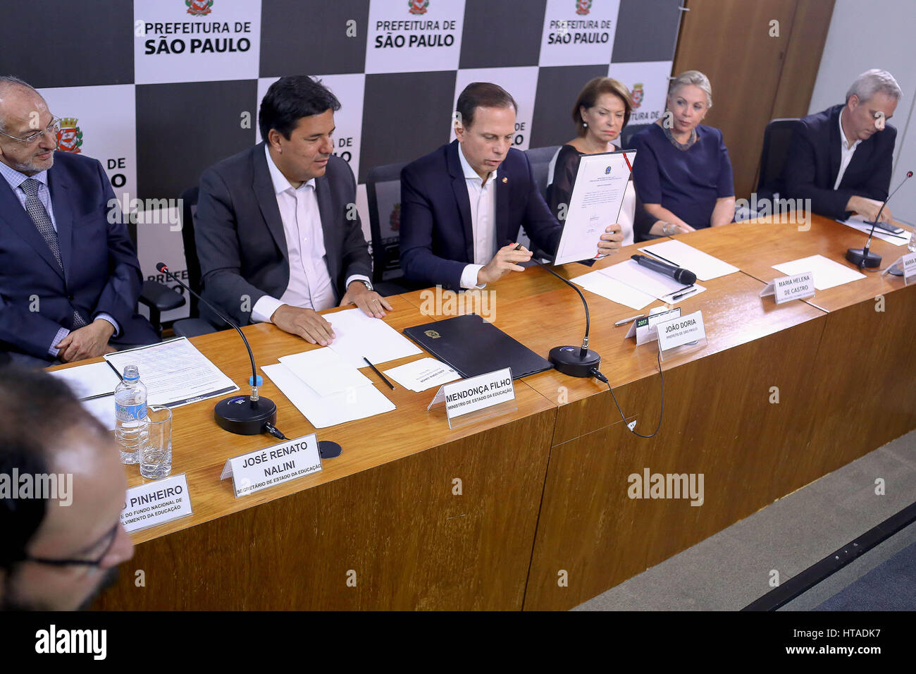 March 9, 2017 - SÃƒO PAULO, SP, 07.03.2017-PREFEITO-COLETIVA- Coletiva de imprensa com o ministro da EducaçÃ£o, Mendonça Filho, o secretÃ¡rio estadual de EducaçÃ£o, José Renato Nalini, e os secretÃ¡rios Alexandre Schneider (EducaçÃ£o) e Julio Semeghini (Governo) Credit: Dario Oliveira/ZUMA Wire/Alamy Live News Stock Photo