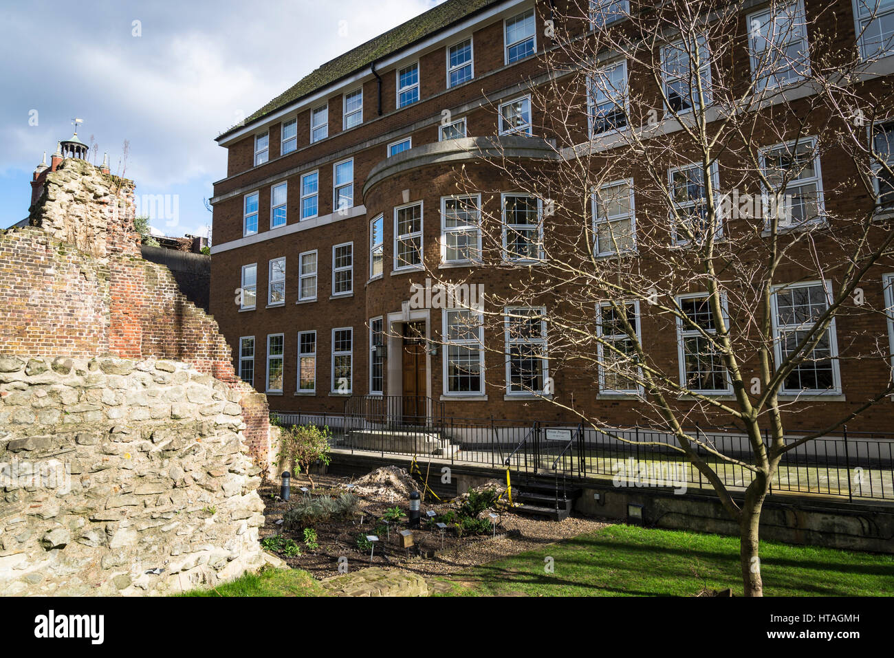 Bastion 13 of London City Wall - the medieval construction over the remains of the Roman Wall and the Barbers' physic Garden, City of London, England, Stock Photo