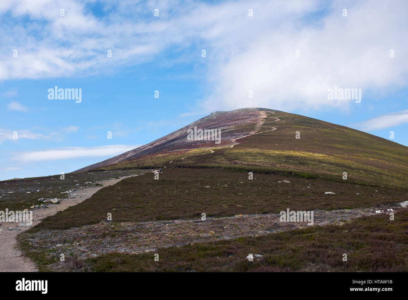 Scottish mountain summit hi-res stock photography and images - Alamy