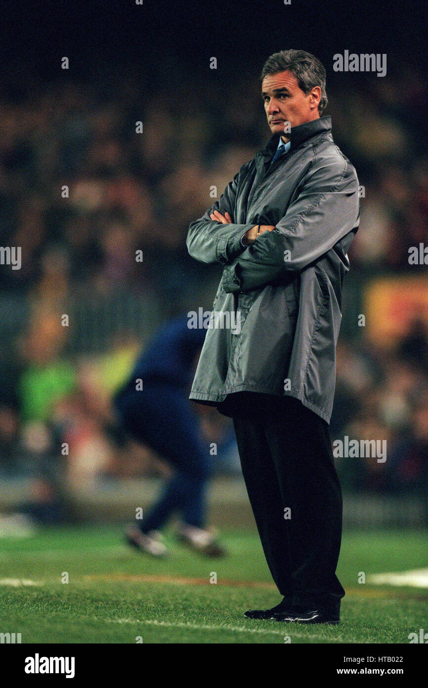 CLAUDIO RANIERI VALENCIA COACH 27 February 1999 Stock Photo Alamy