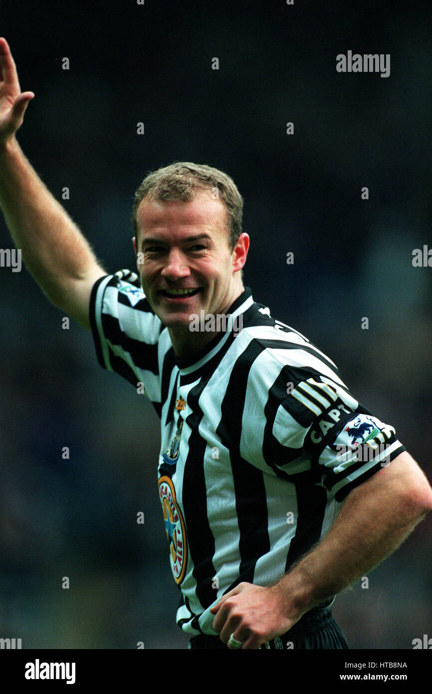 Alan shearer 1999 hires stock photography and images Alamy