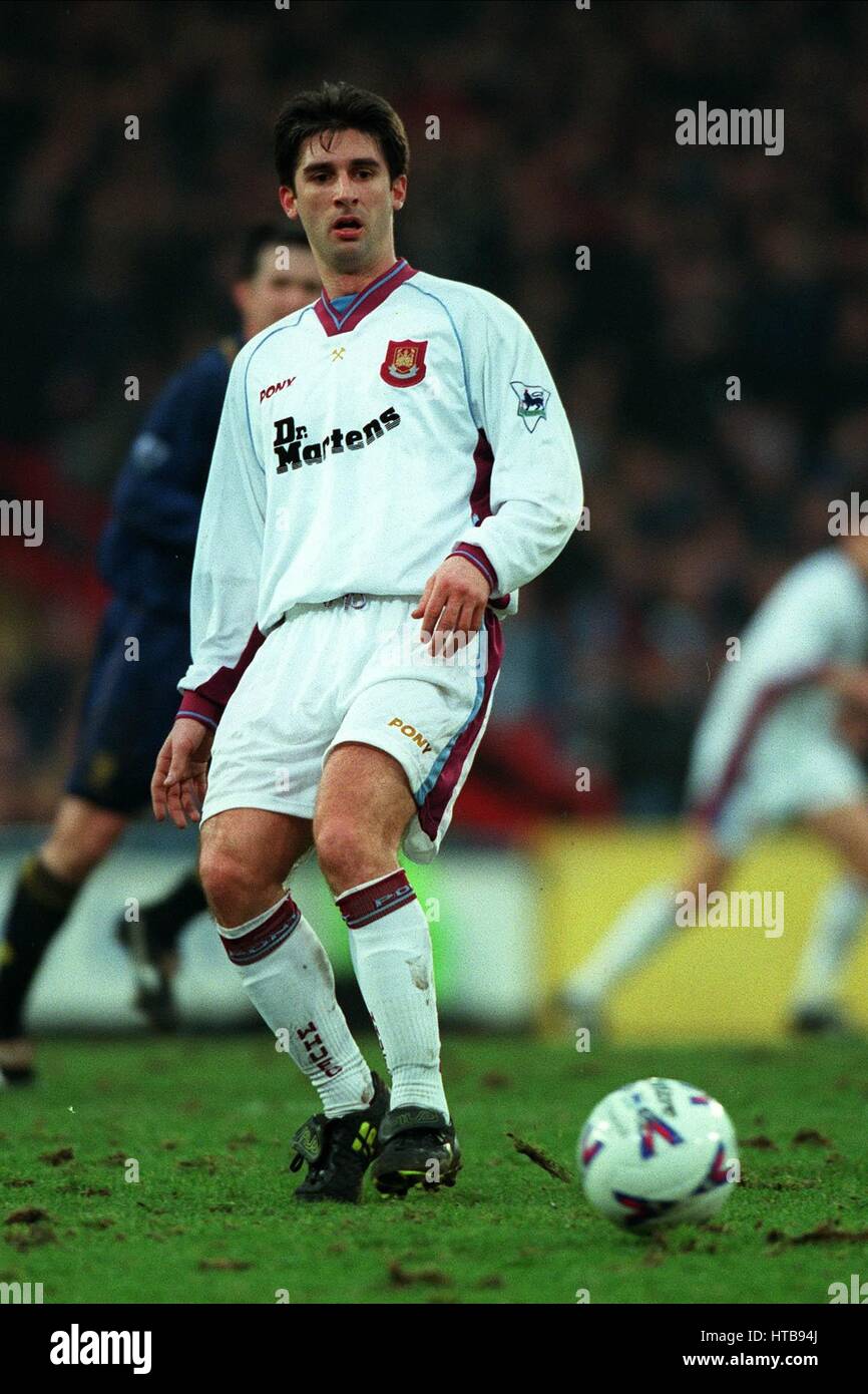 Paul Kitson West Ham United Fc 30 January 1999 Stock Photo Alamy