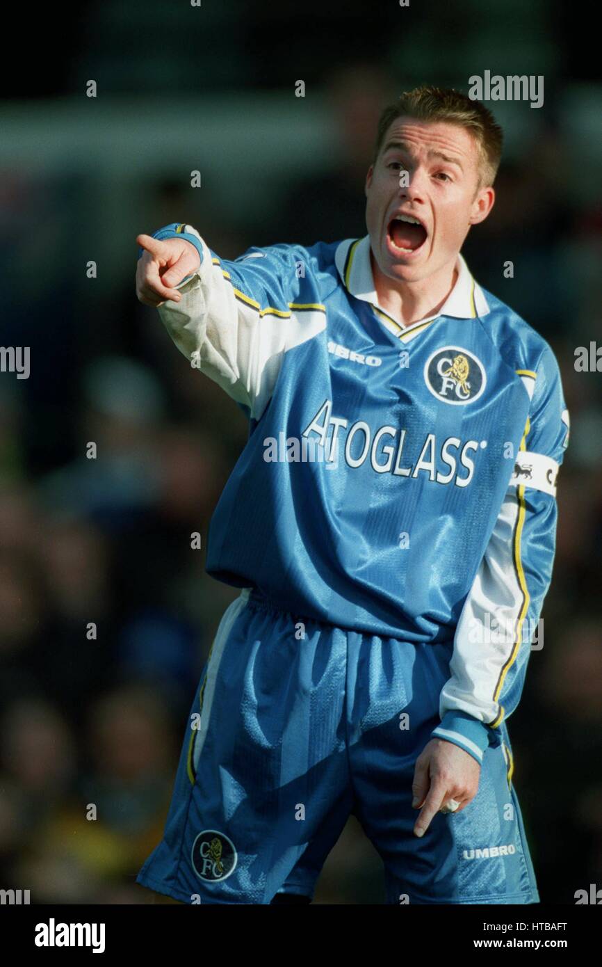 GRAEME LE SAUX HAND SIGNED CHELSEA A4 WHITE CARD DISPLAY 2 | Australia