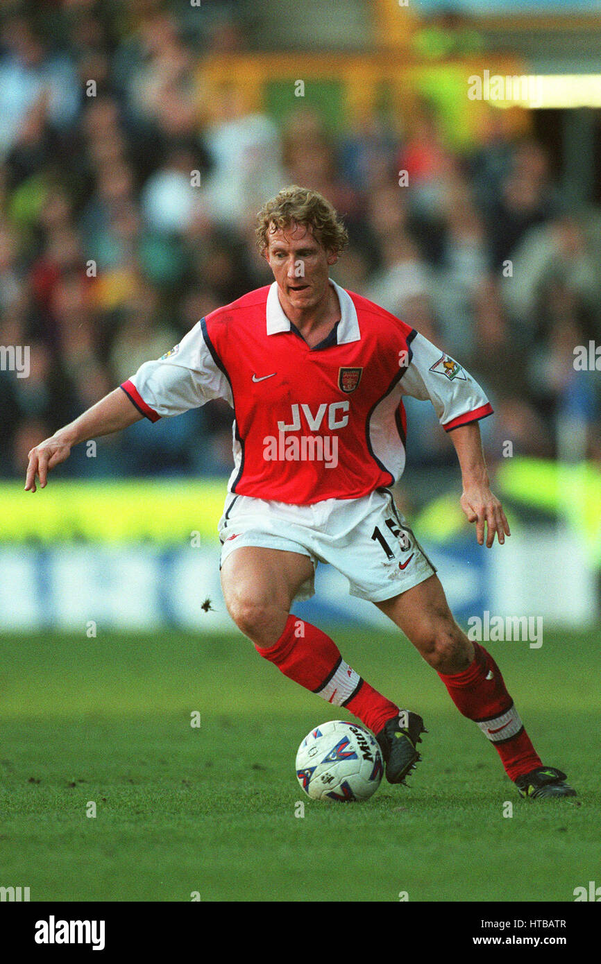 RAY PARLOUR ARSENAL FC 13 March 1999 Stock Photo - Alamy