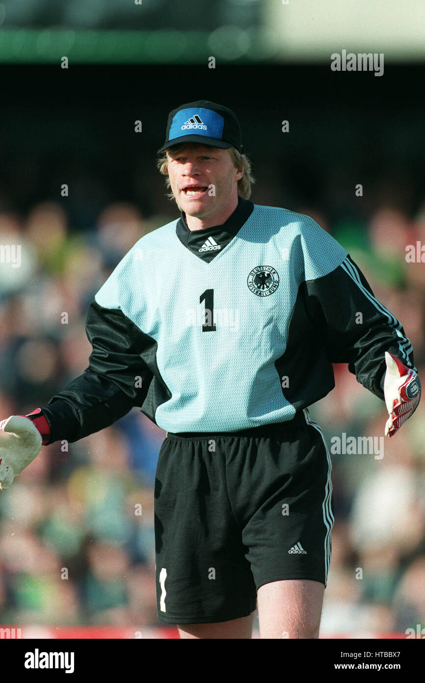 OLIVER KAHN GERMANY & BAYERN MUNCHEN FC 27 March 1999 Stock Photo - Alamy