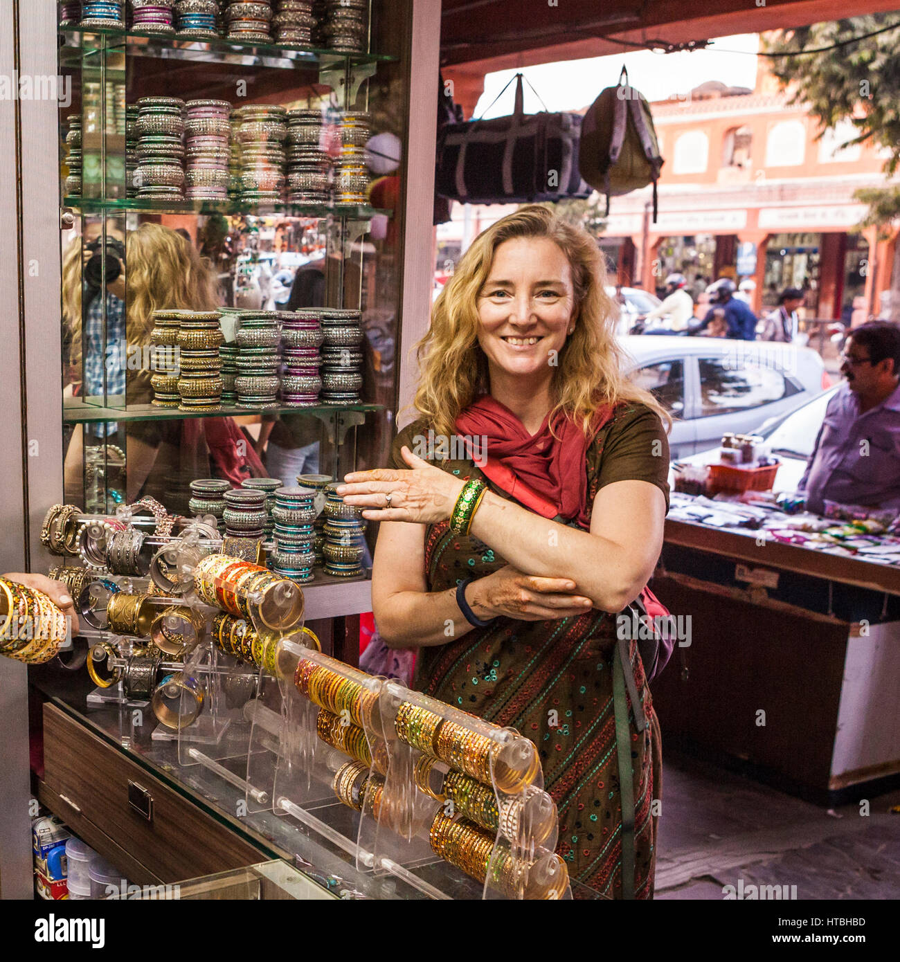Bangle shop shop