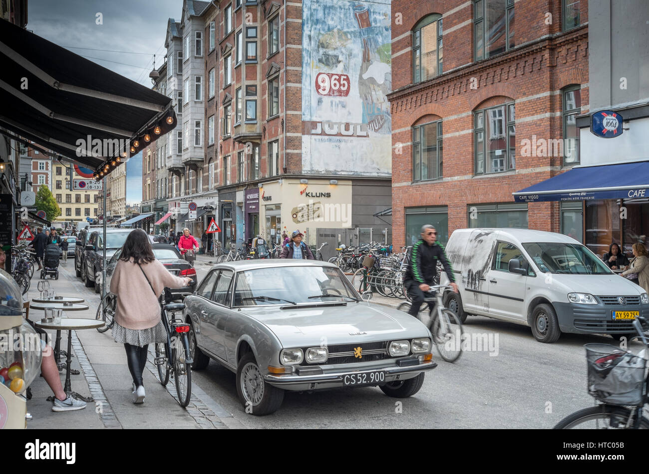 Værnedamsvej a lively shopping street n Vesterbro, Copenhagen, Denmark Stock Photo