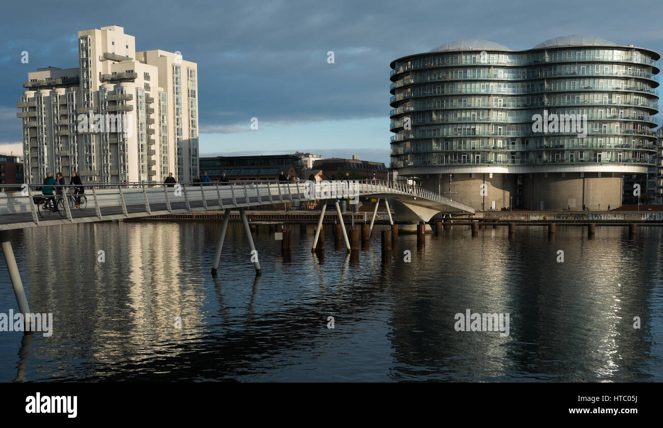 Gemini Residence, former seed silos by the Bryggebroen, a new pedestrian  and cycle bridge across Copenhagen harbour, Denmark Stock Photo - Alamy