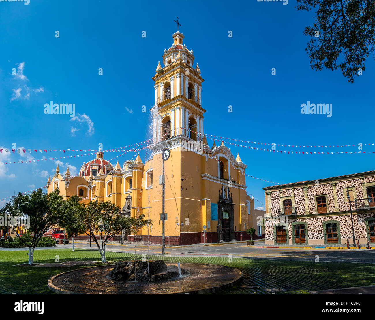 San pedro apostol hi-res stock photography and images - Alamy