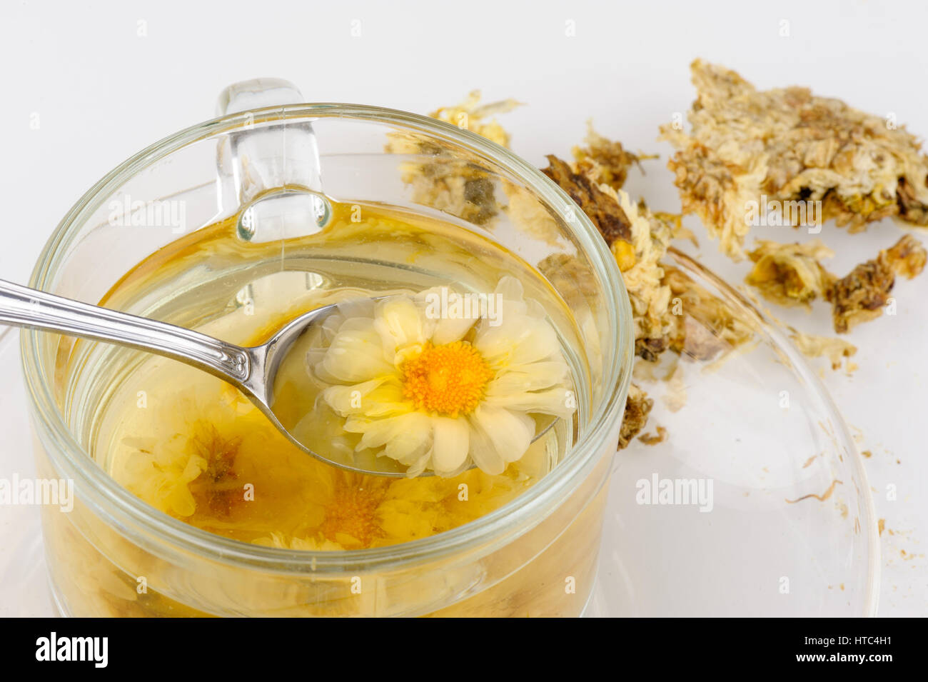 tea from dried chrysanthemum flowers, healthy drink Stock Photo Alamy