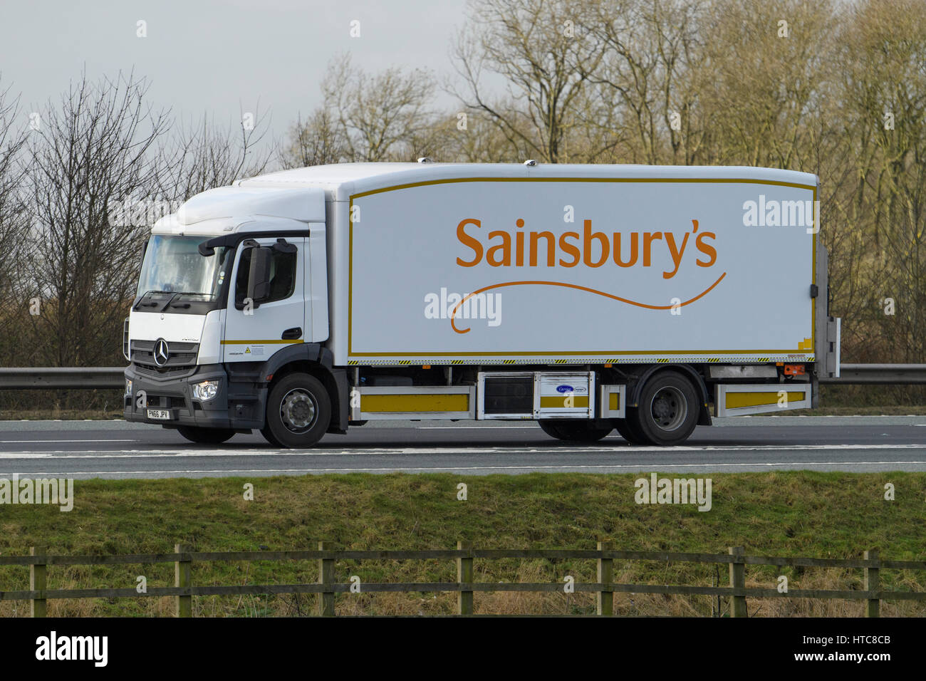 Sainsburys Delivery Stock Photos & Sainsburys Delivery Stock Images Alamy