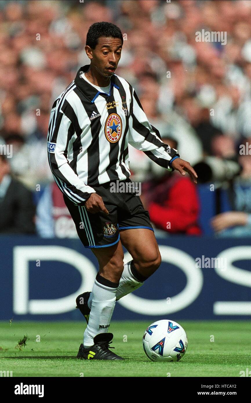 NOLBERTO SOLANO NEWCASTLE UNITED FC 22 May 1999 Stock Photo Alamy