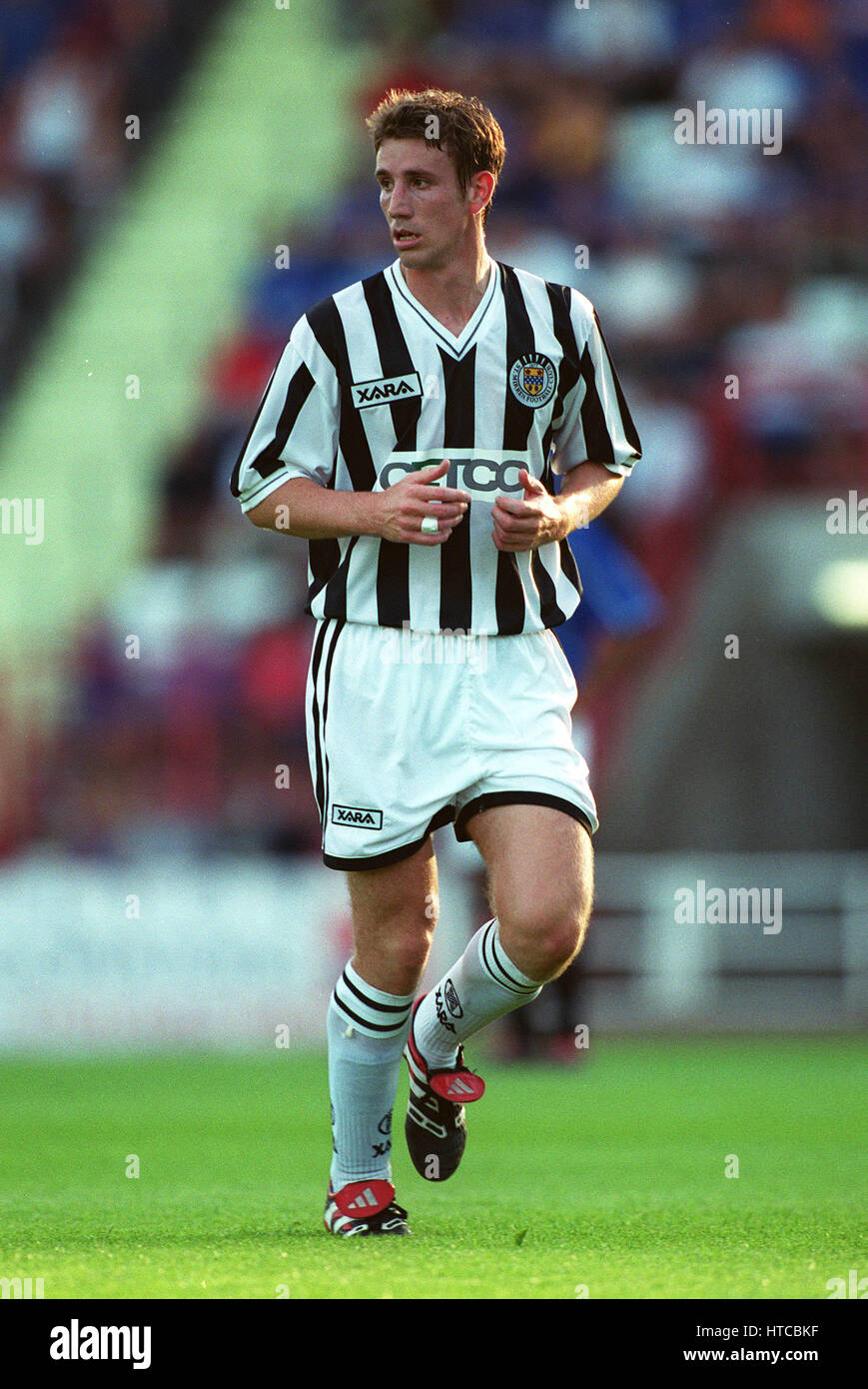 BARRY MCLAUGHLIN ST MIRREN FC 12 July 1999 Stock Photo Alamy
