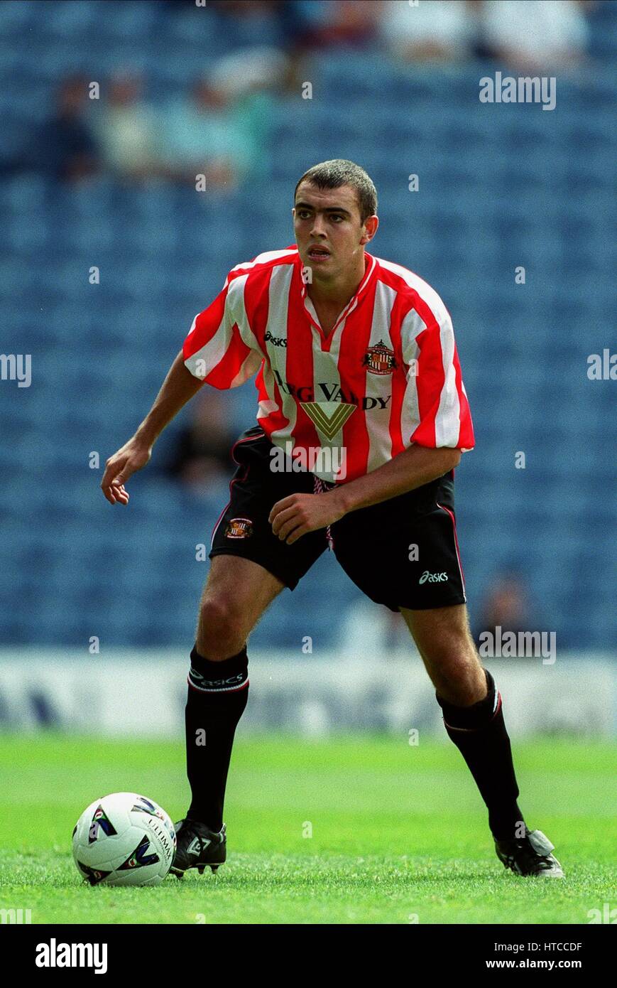 GAVIN MCCANN SUNDERLAND FC 25 July 1999 Stock Photo Alamy