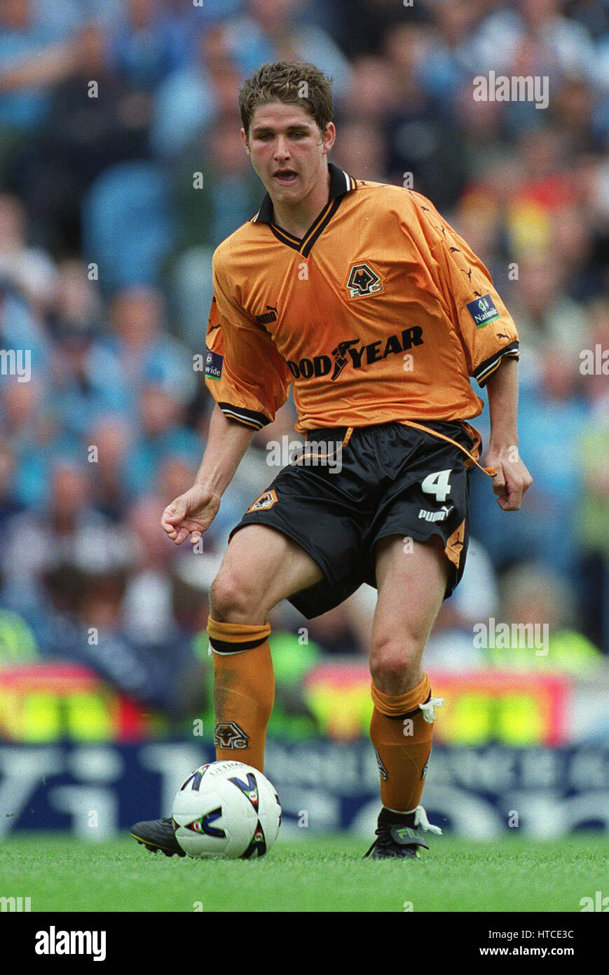 Carl Robinson Wolverhampton Wanderers Fc 08 August 1999 Stock Photo Alamy