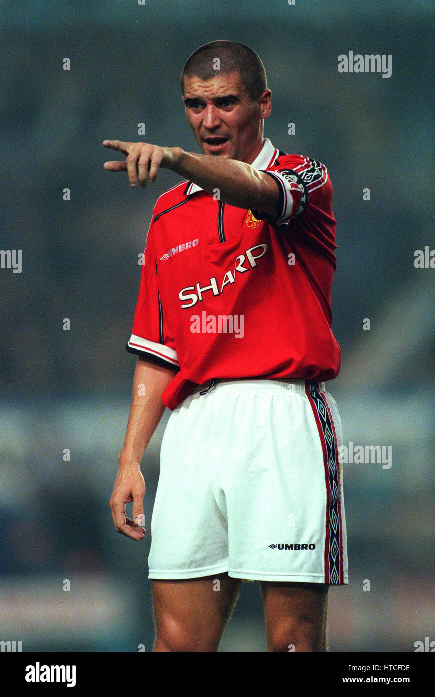 roy-keane-manchester-united-fc-25-august-1999-stock-photo-alamy