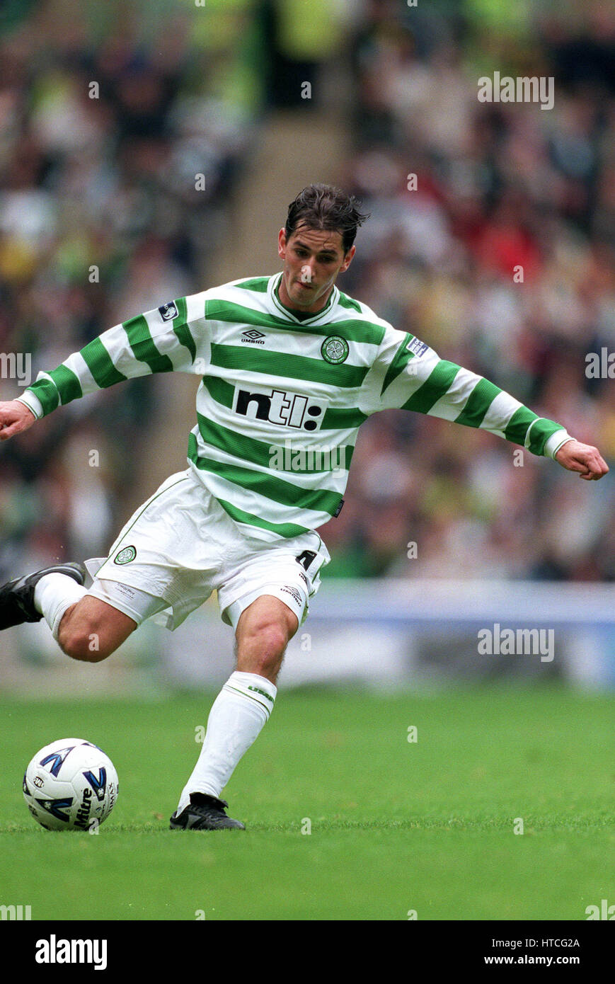 JACKIE MCNAMARA GLASGOW CELTIC FC 29 August 1999 Stock Photo Alamy