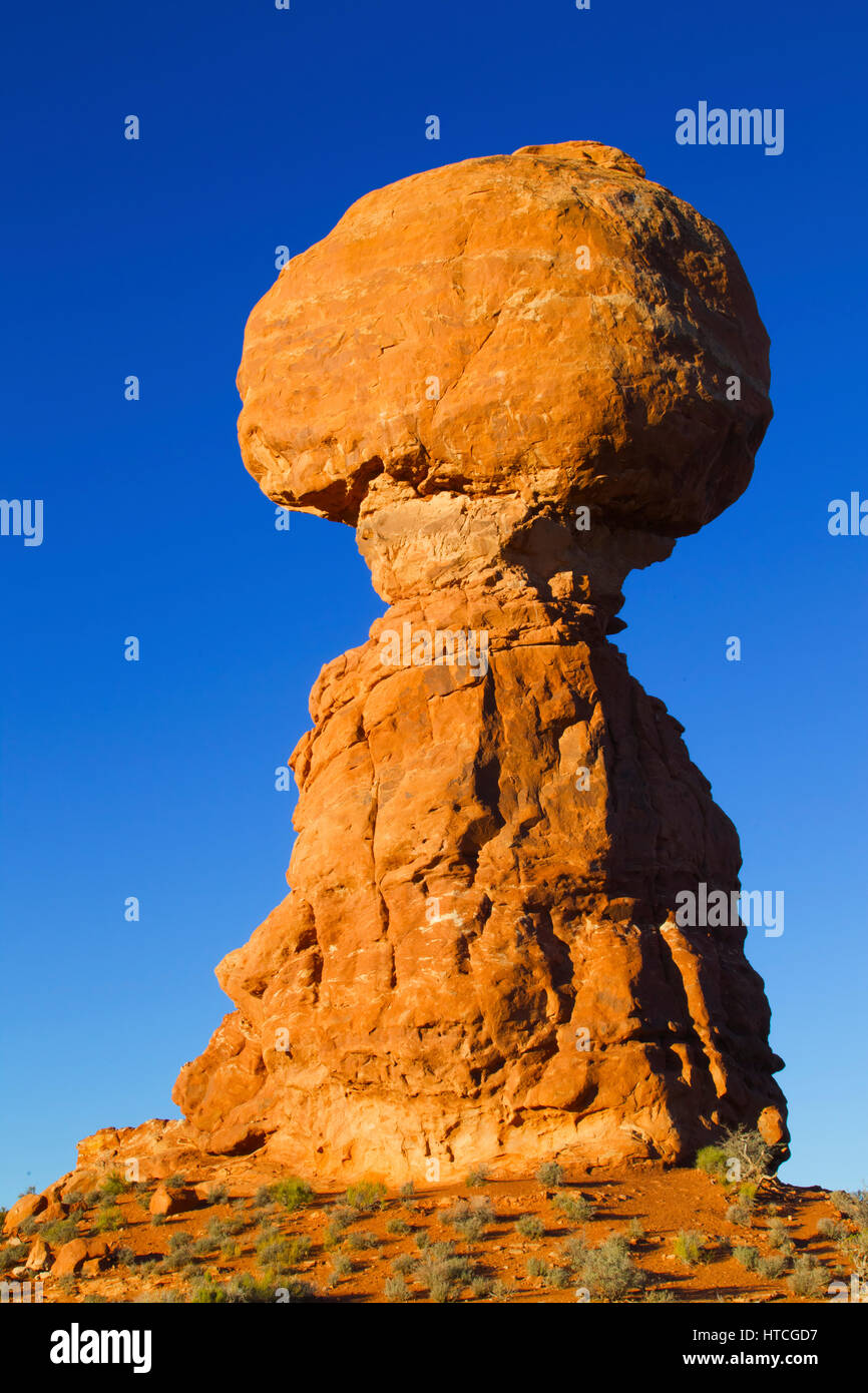 Pedestal rock erosion hires stock photography and images Alamy