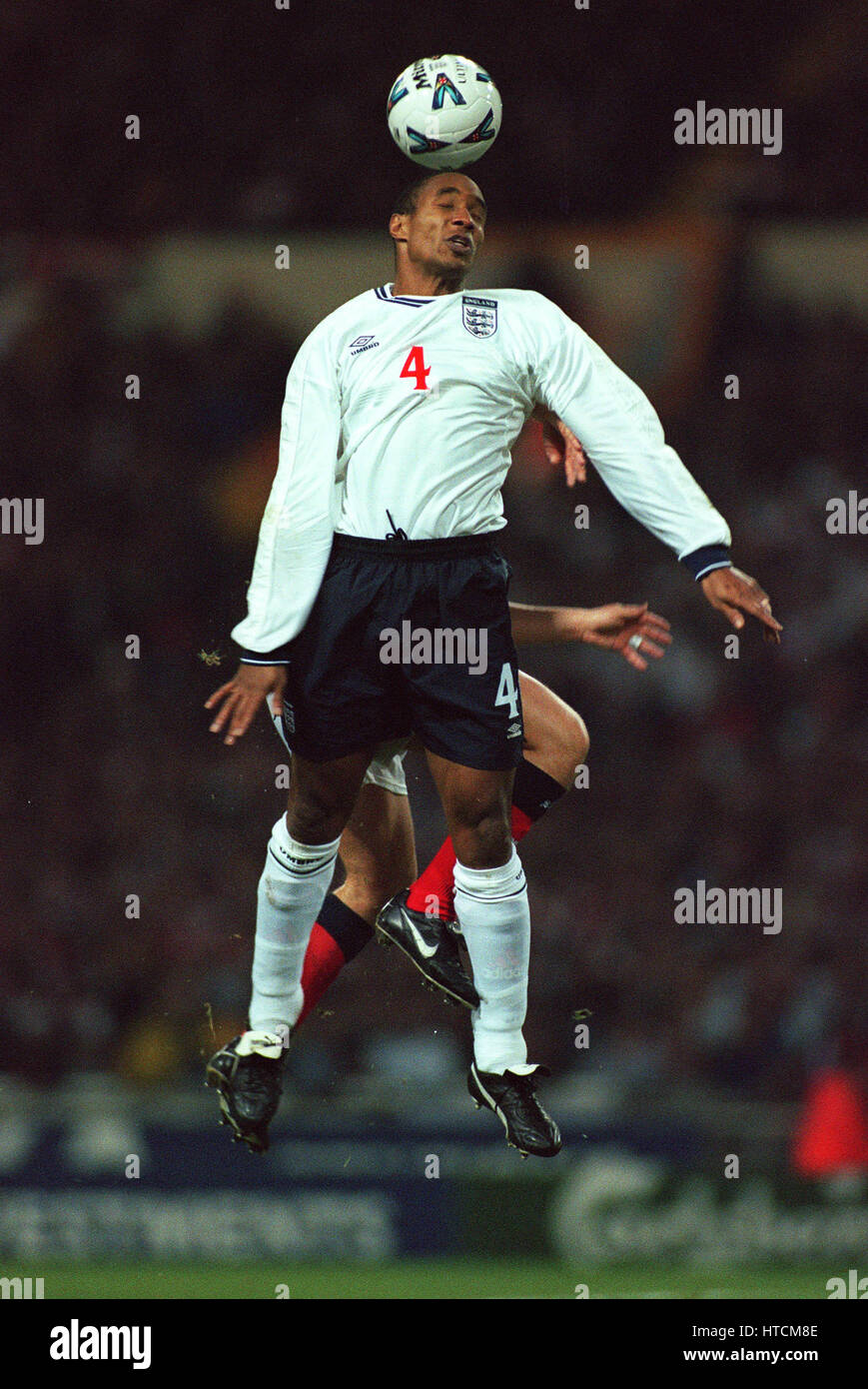 PAUL INCE ENGLAND & MIDDLESBROUGH FC 17 November 1999 Stock Photo Alamy