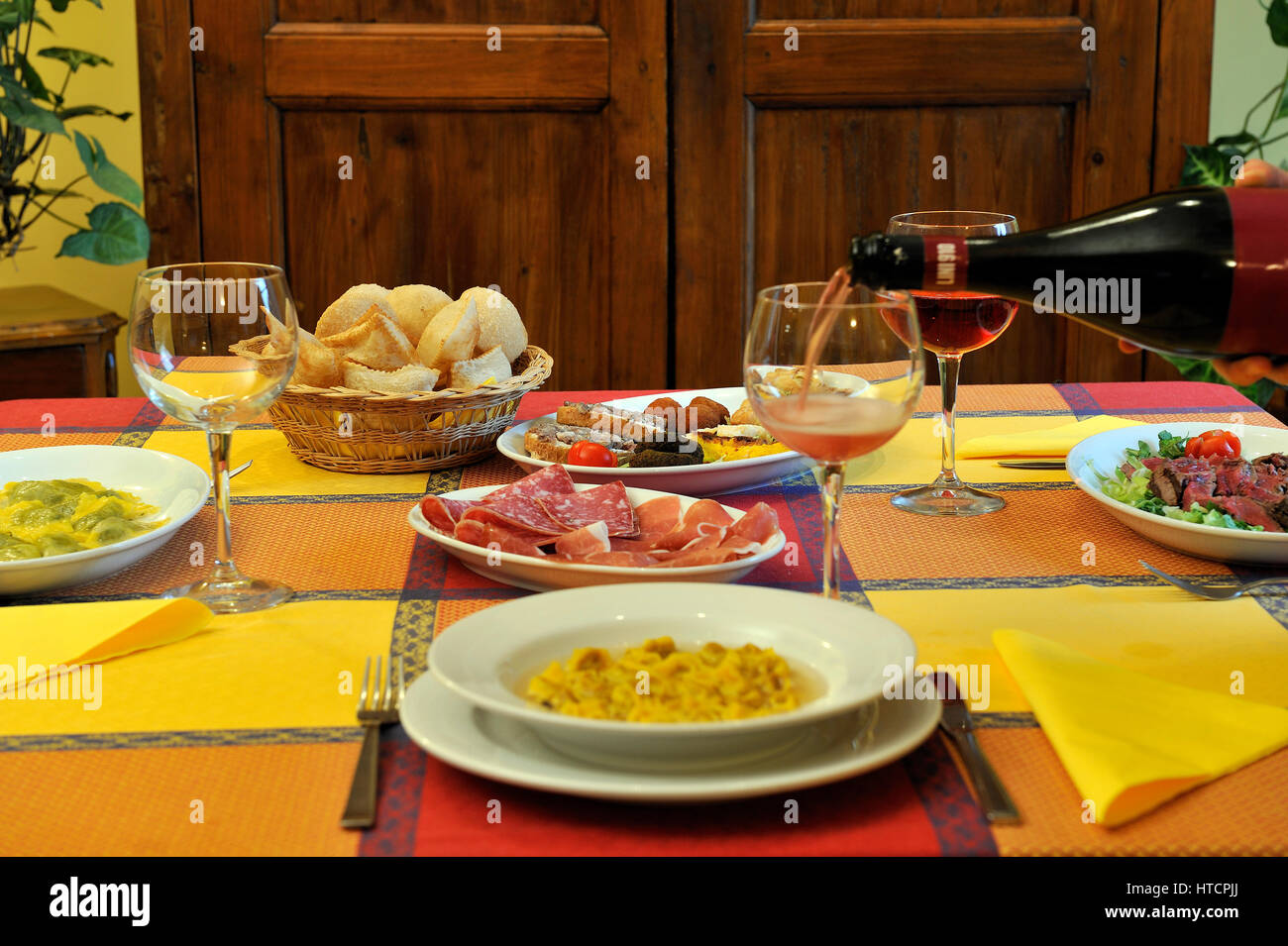 Italian food on italian restaurant table Stock Photo - Alamy