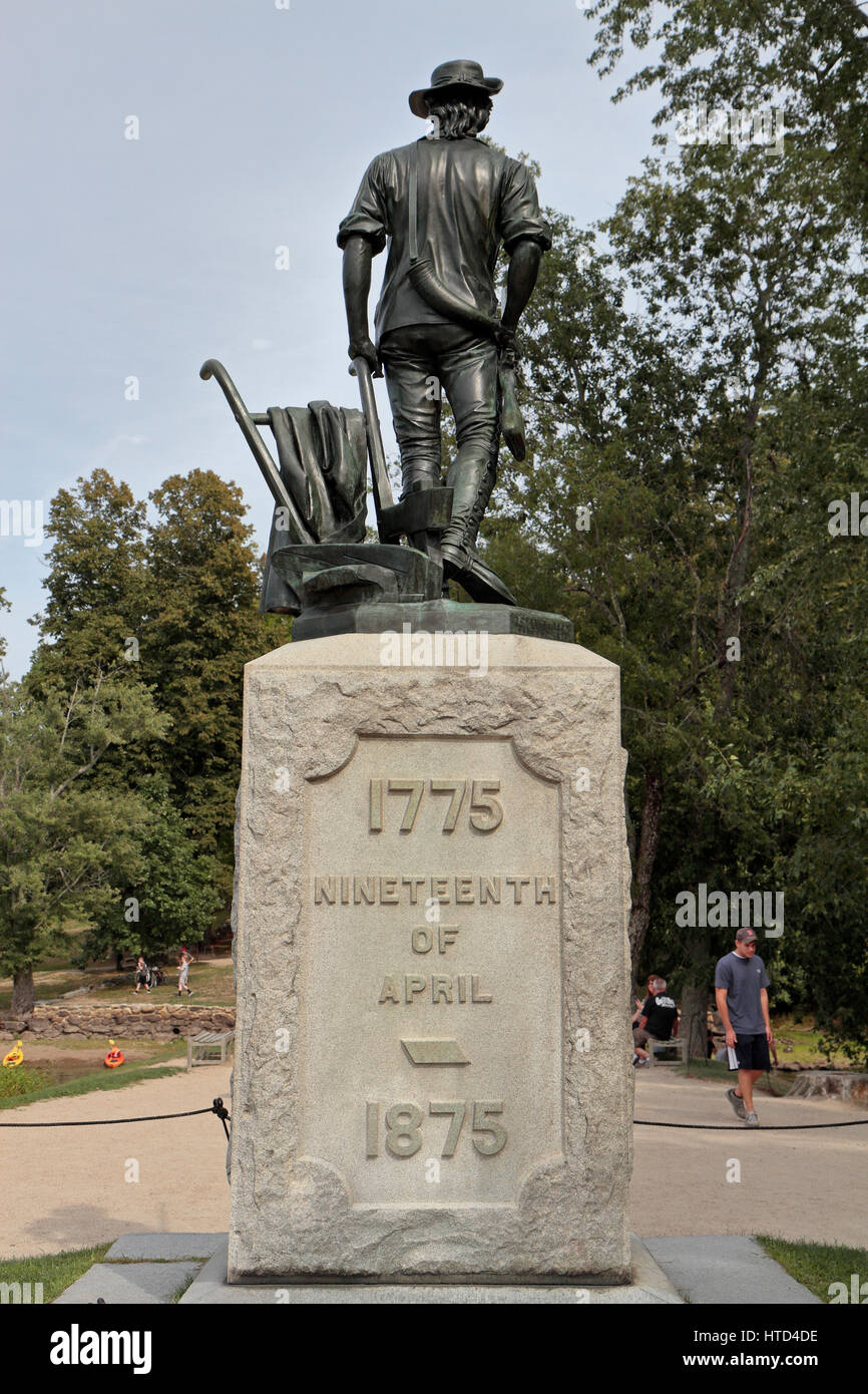 The Minute Man statue, close to the bridge at North Bridge, site of the  Battle of Concord, Concord, MA, USA. Stock Photo