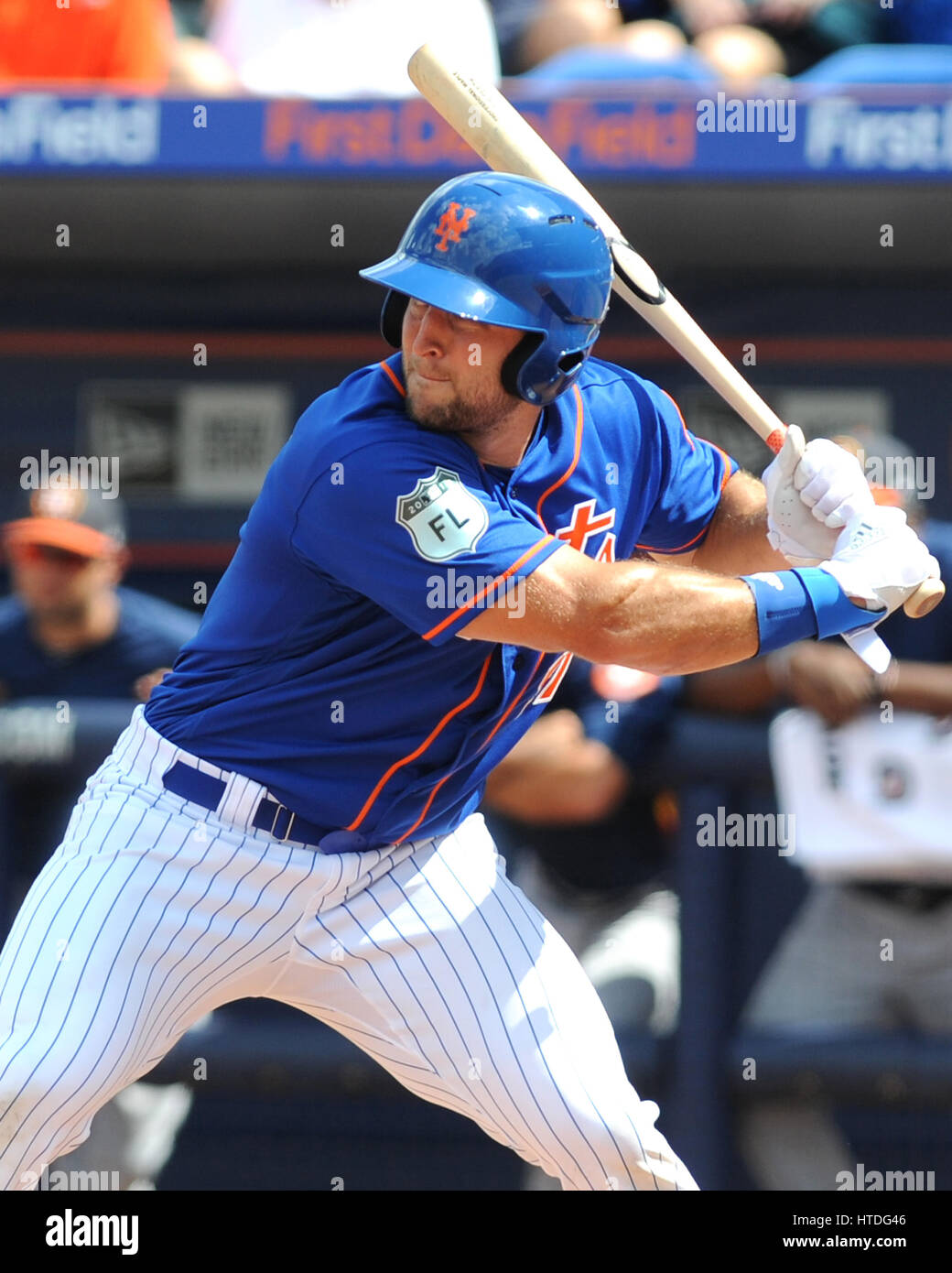 First data field florida hi-res stock photography and images - Alamy