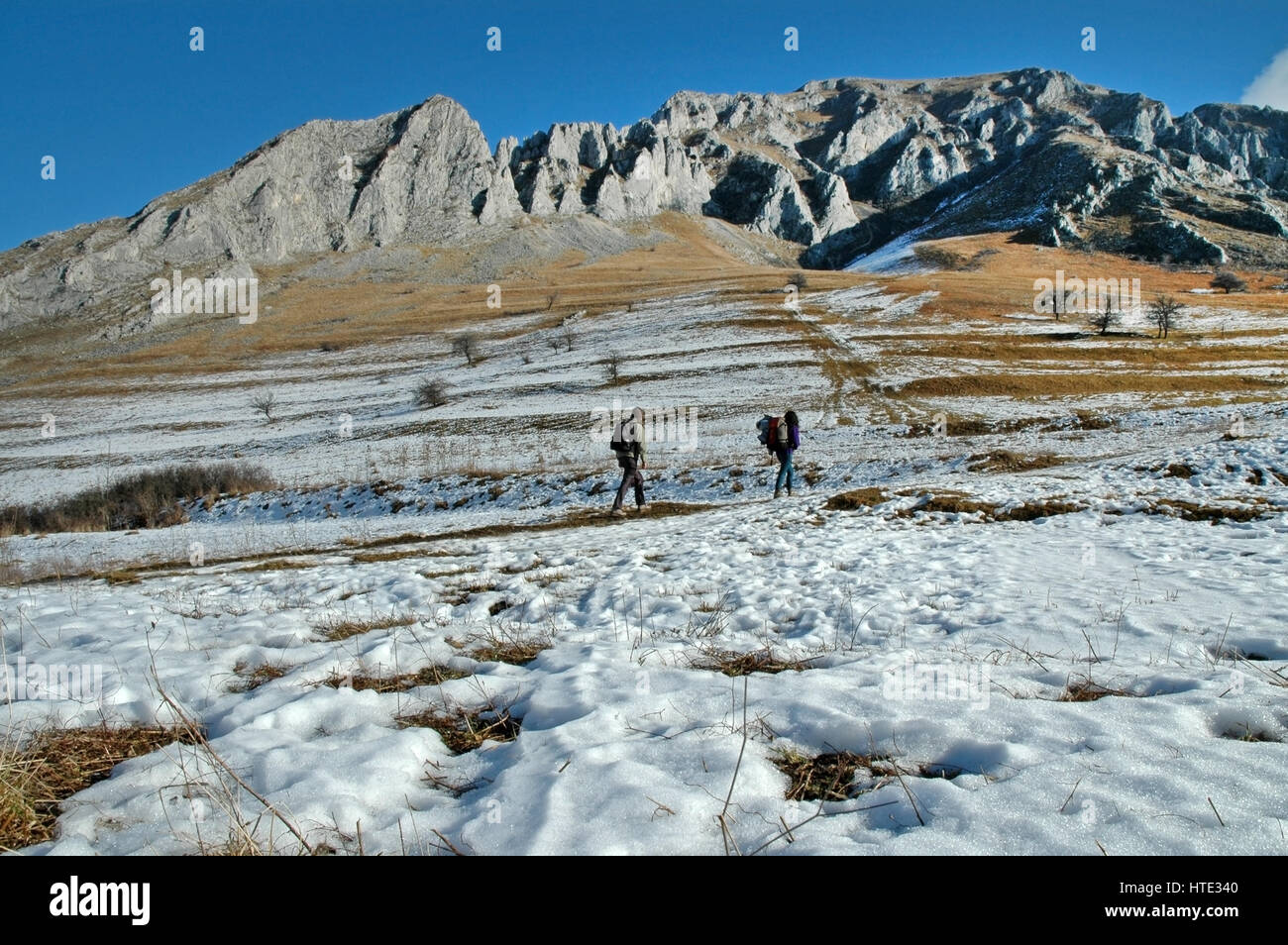 Woman two girls hiking in hi-res stock photography and images - Alamy