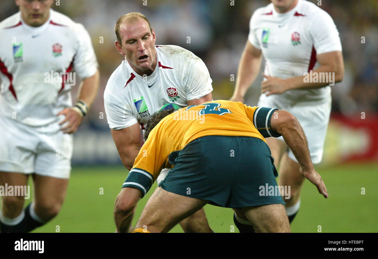 England's Lawrence Dallaglio during the Rugby World Cup Final at the Telstra Stadium, Sydney, Australia. Stock Photo