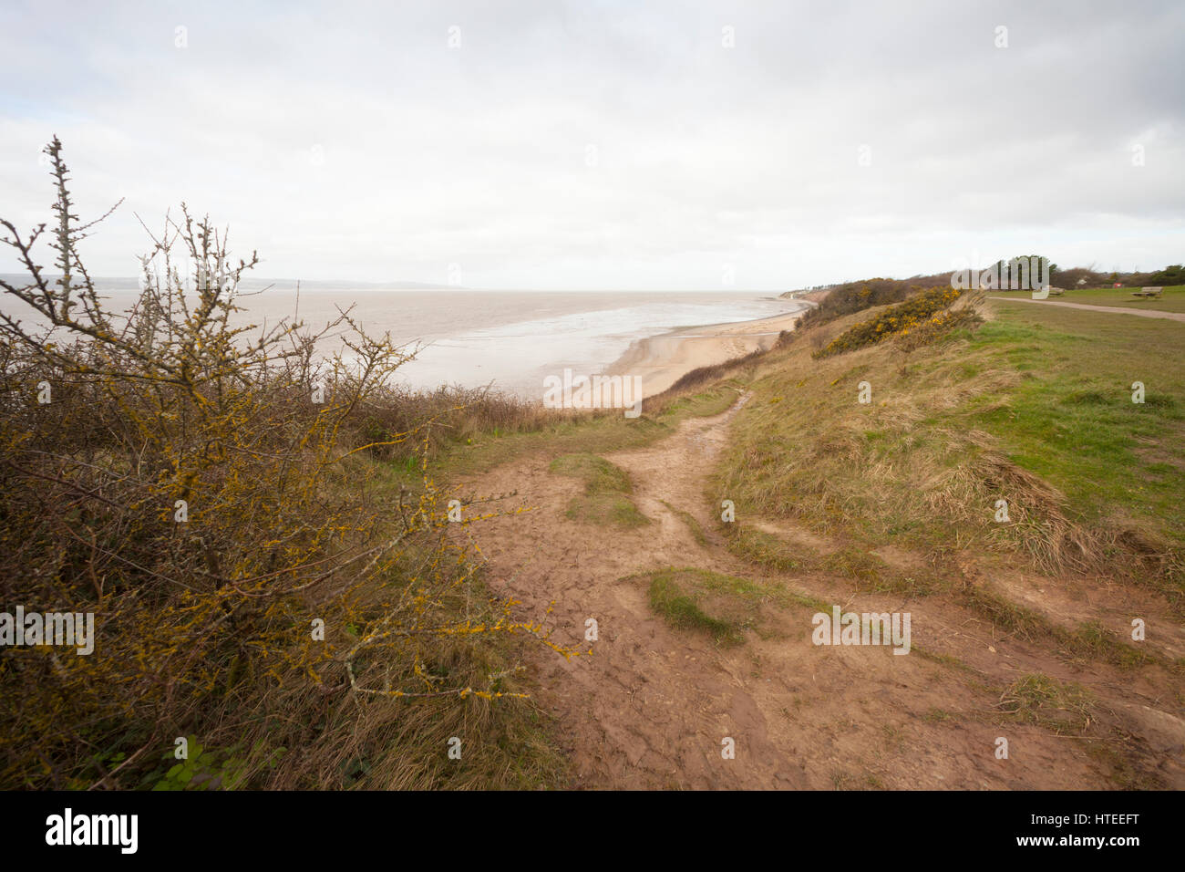 Looking along the Dee estuary from the cliffs at Thurstaston, Wirral Country Park Stock Photo