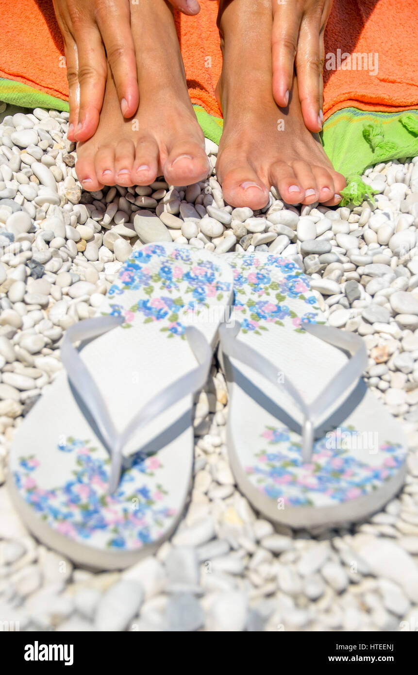 female feet beach flip flops Stock Photo - Alamy