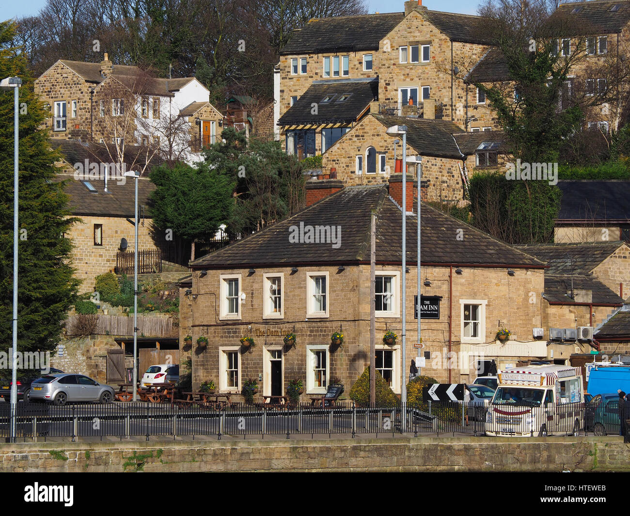 Wakefield Inn Wakefield inn hi-res stock photography and images - Alamy