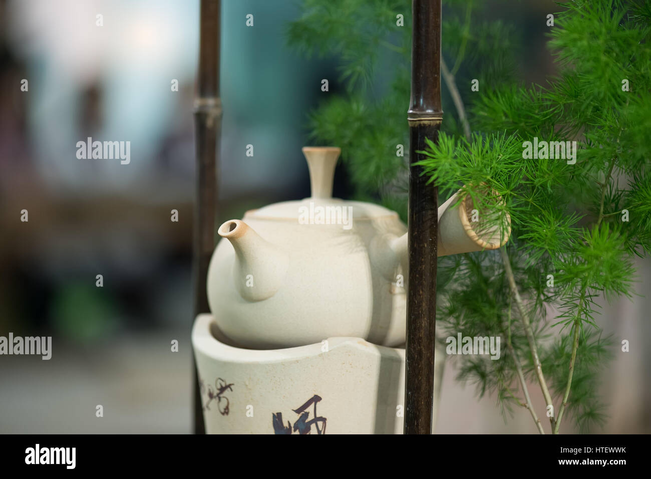 traditional Chinese teapot used in tea ceremony Stock Photo Alamy