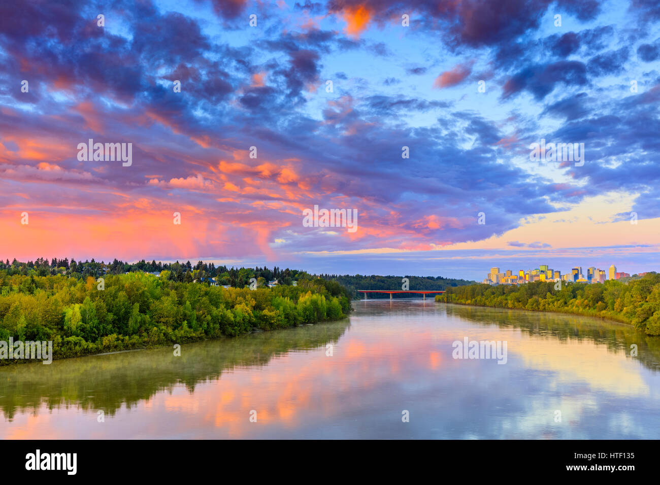 Edmonton city center and North Saskatchewan River, Edmonton Alberta ...
