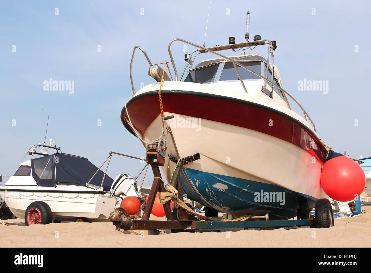 Boat rack hi-res stock photography and images - Alamy
