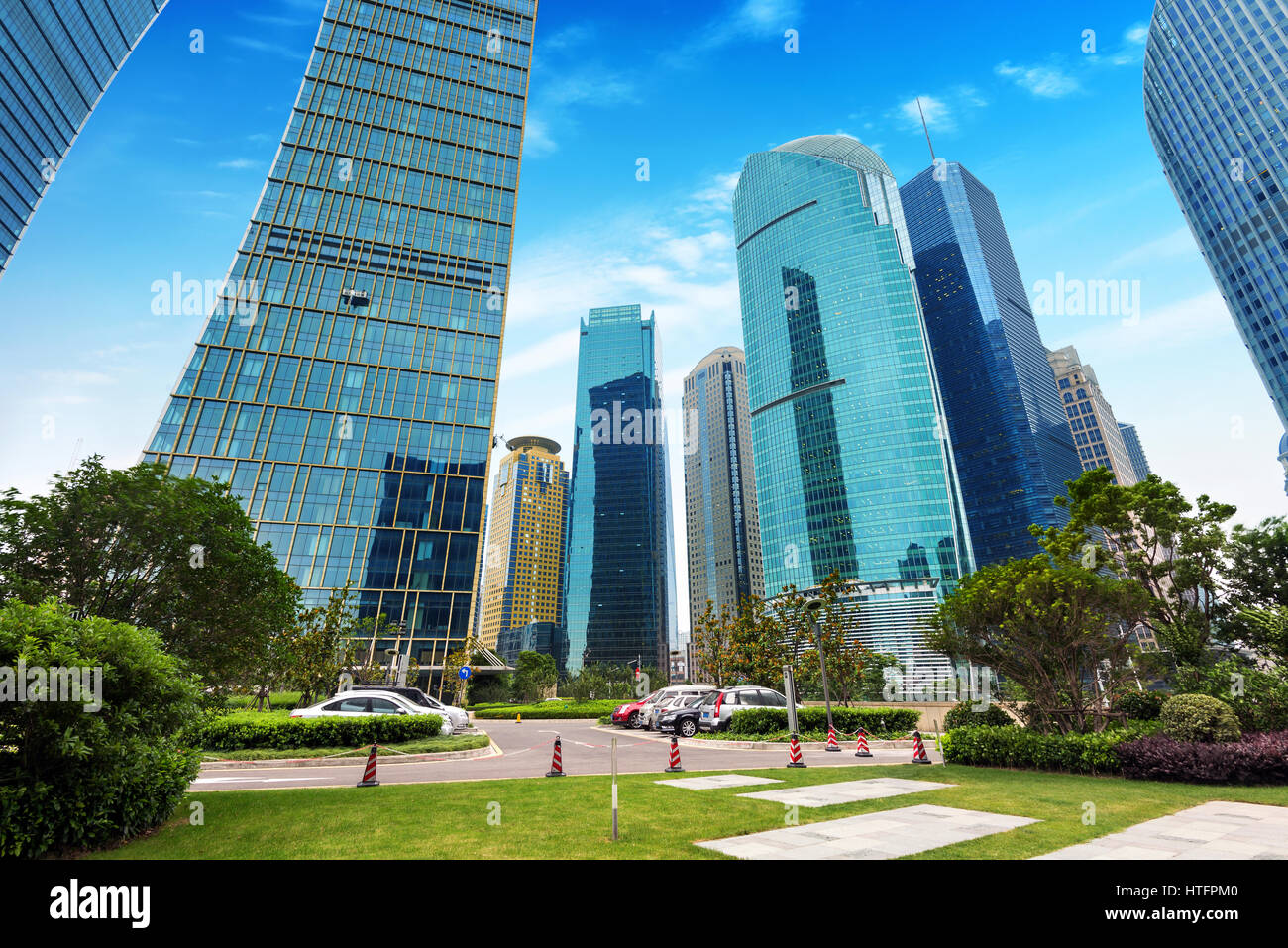 Shanghai landmarks hi-res stock photography and images - Alamy
