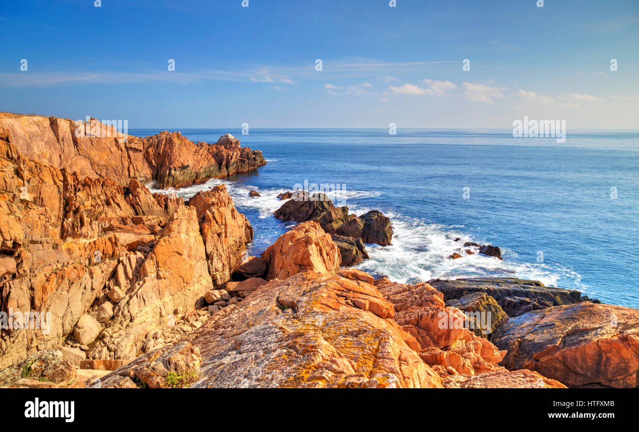 Beautiful landscape on rocky shore Stock Photo - Alamy