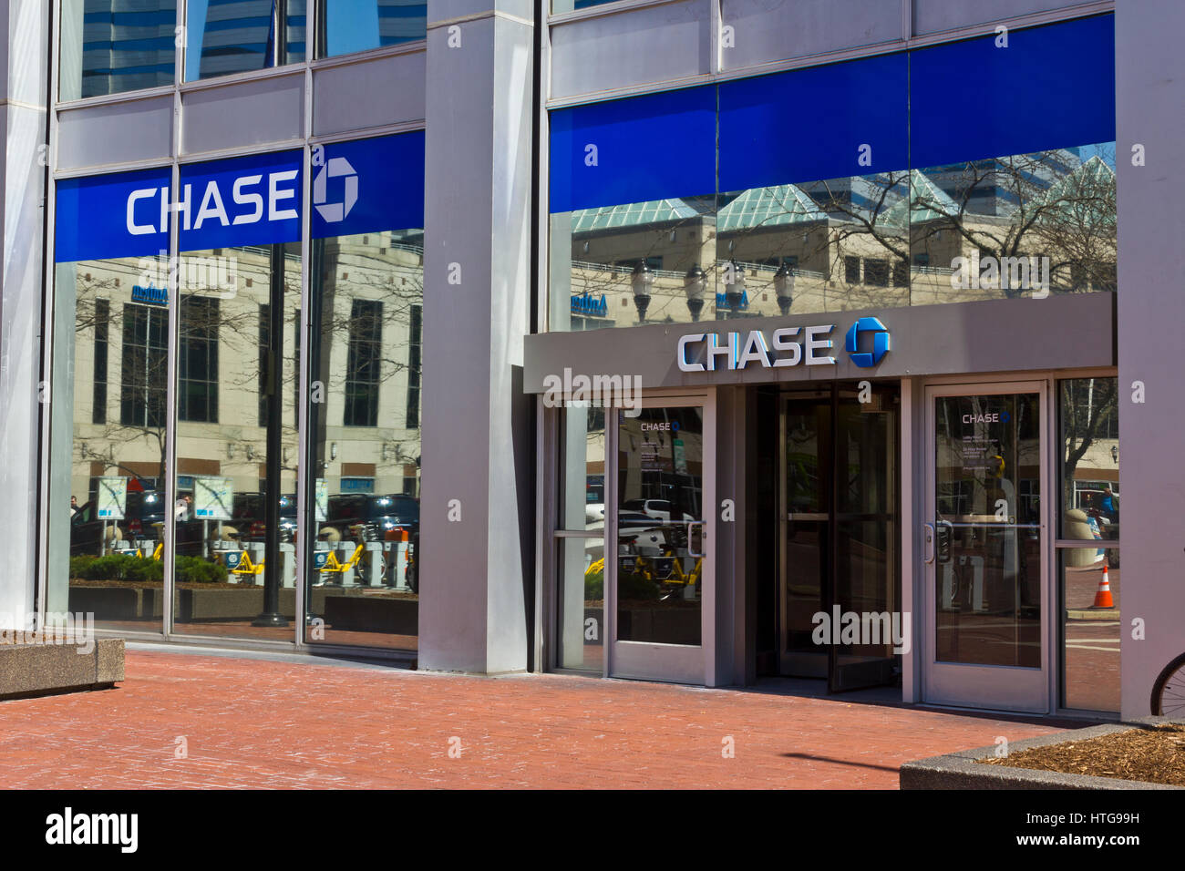 Chase bank atm hires stock photography and images Alamy