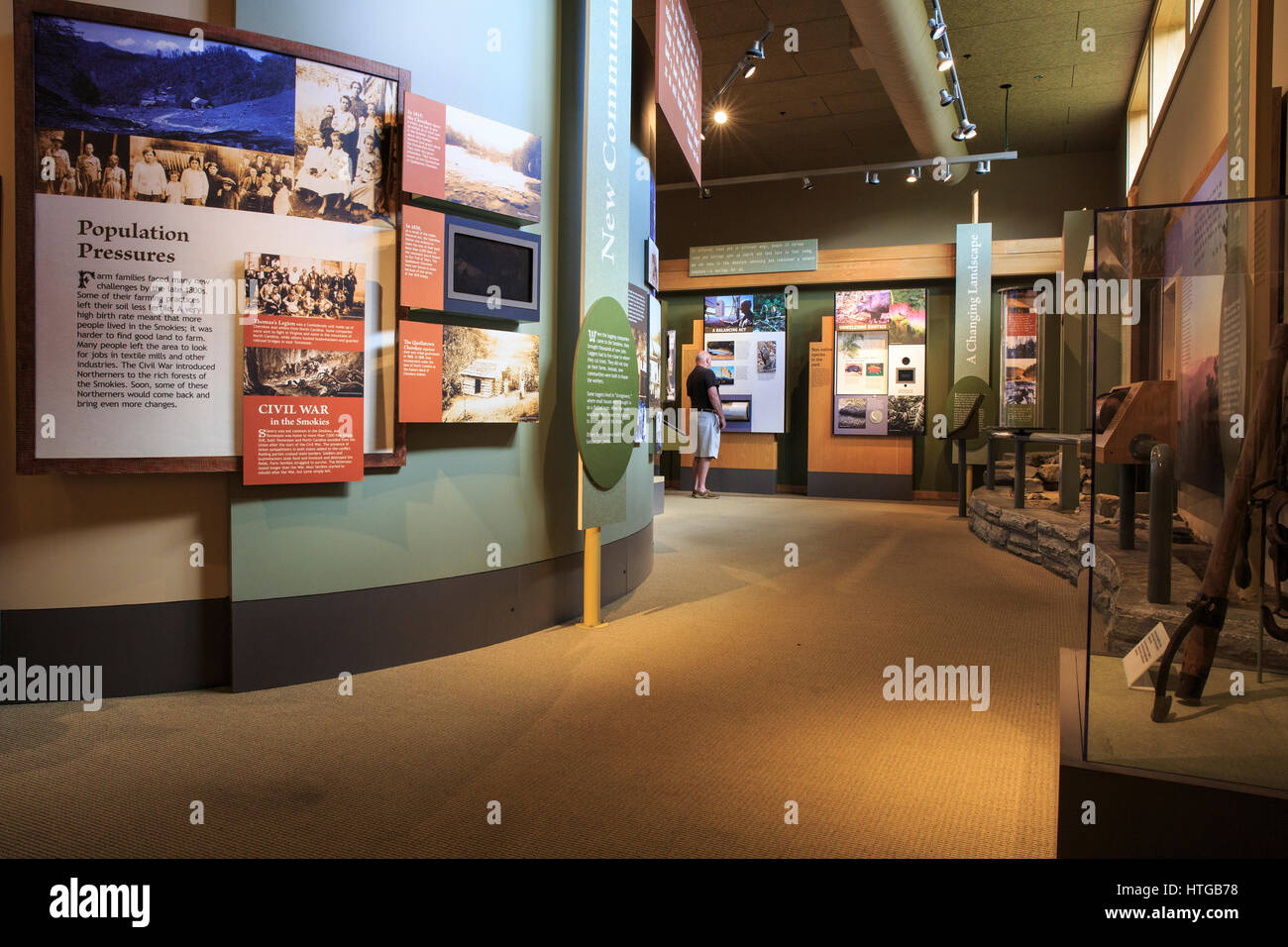 Displays about pioneer life at the Oconaluftee Visitor Center in the