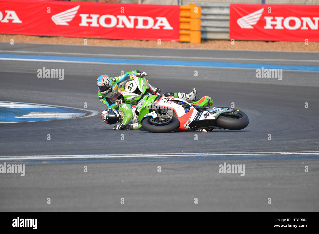 Buriramm, Thailand. 11th March 2017. Ayrton Badovini #86 of Italy with Kawasaki ZX-10R suffered an accident during in FIM Superbike World Championship at Chang International Circuit on March 11, 2017 in Buriram Thailand. Credit: Chatchai Somwat/Alamy Live News Stock Photo