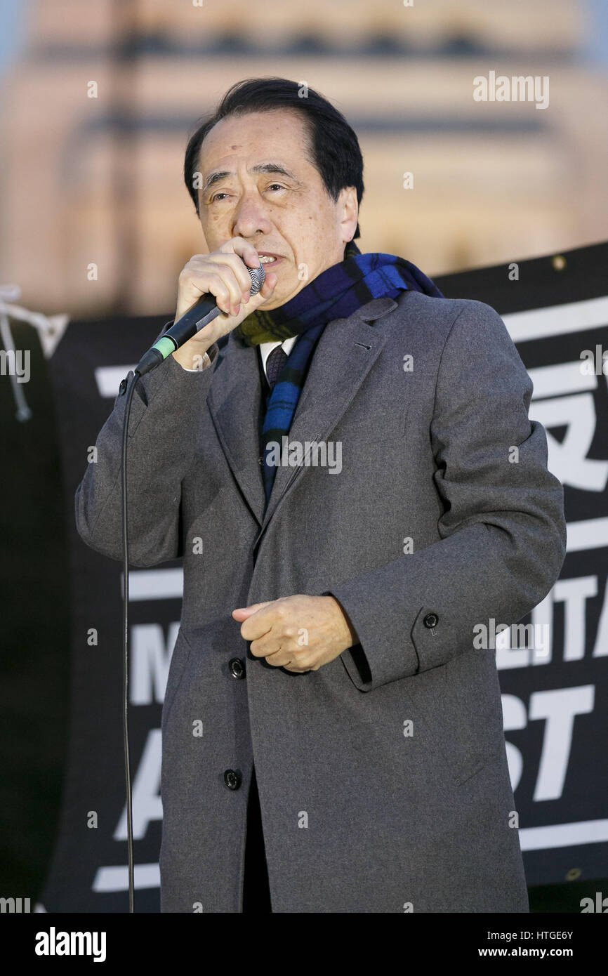 Tokyo, Japan. 11th March 2017.  Japan's former Prime Minister and antinuclear advocate Naoto Kan makes a speech outside the National Diet Building during a rally held by the Metropolitan Coalition Against Nukes on March 11, 2017, Tokyo, Japan. The protest comes during the sixth anniversary of the Great East Japan Earthquake and Tsunami disaster that led to the outbreak of the Fukushima nuclear crisis. Credit: Rodrigo Reyes Marin/AFLO/Alamy Live News Stock Photo