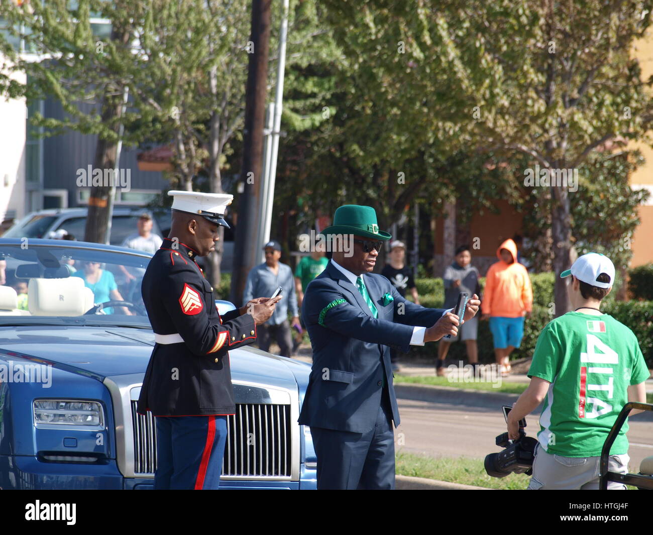 Dallas, US 11th March 2017. The annual Dallas St. Patrick's Parade stepped off today with former Dallas police chief, David Brown as Grand Marshal.  Credit: dallaspaparazzo/Alamy Live News Stock Photo