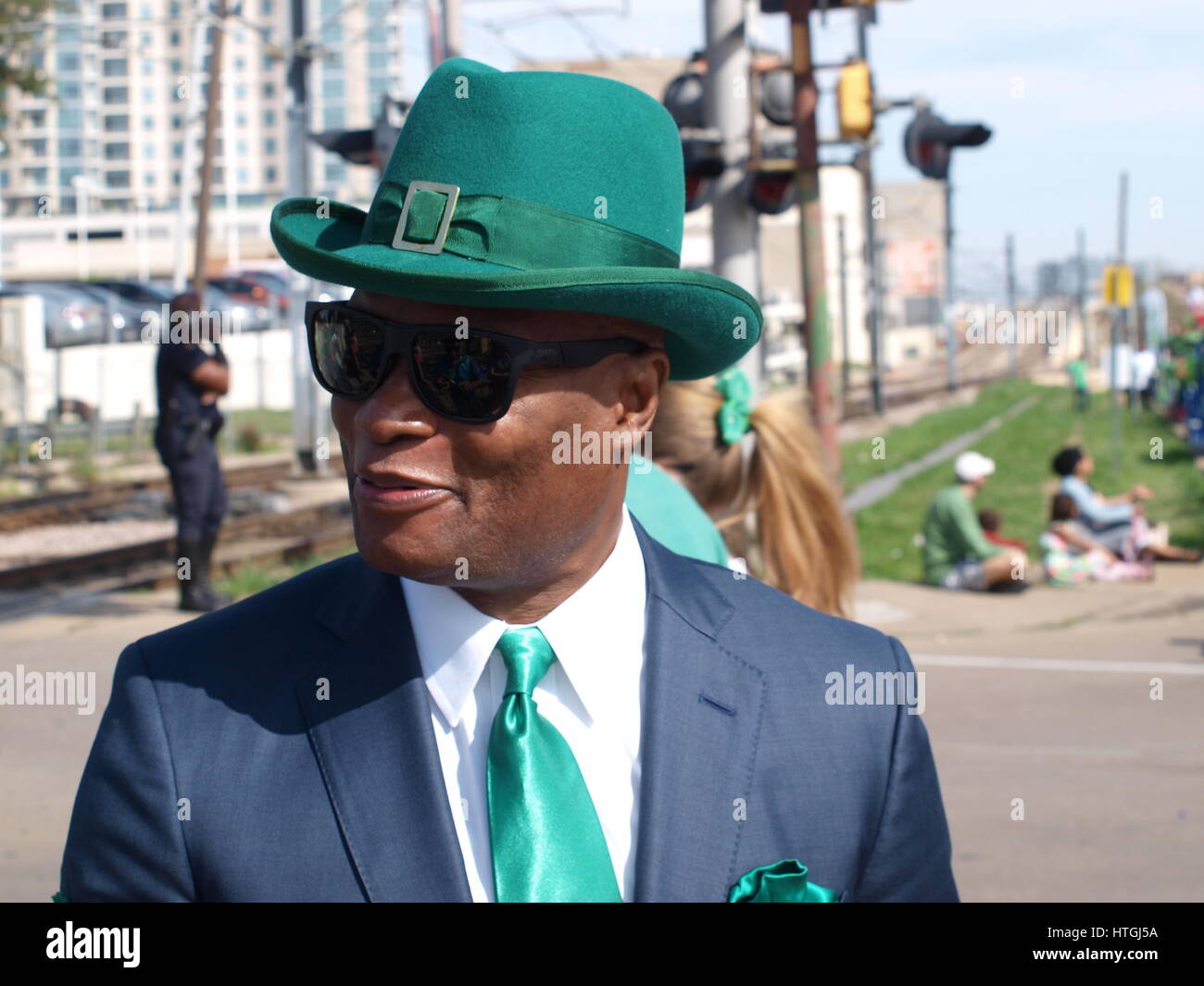 Dallas, US 11th March 2017. The annual Dallas St. Patrick's Parade stepped off today with former Dallas police chief, David Brown as Grand Marshal.  Credit: dallaspaparazzo/Alamy Live News Stock Photo